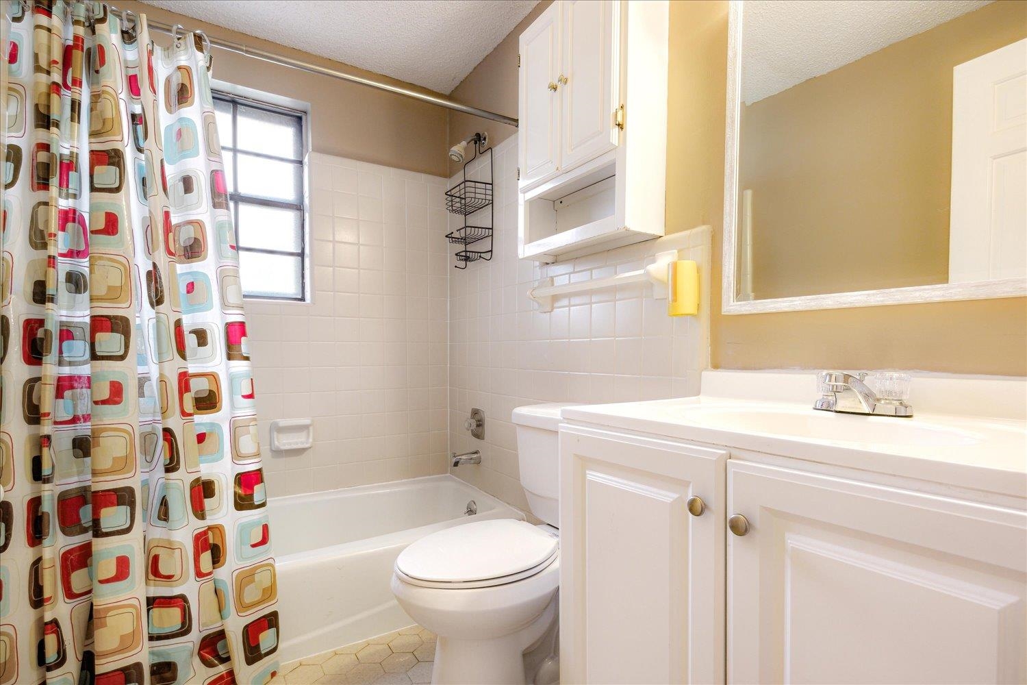 5743 Robin Hop Dr Property Photo 20