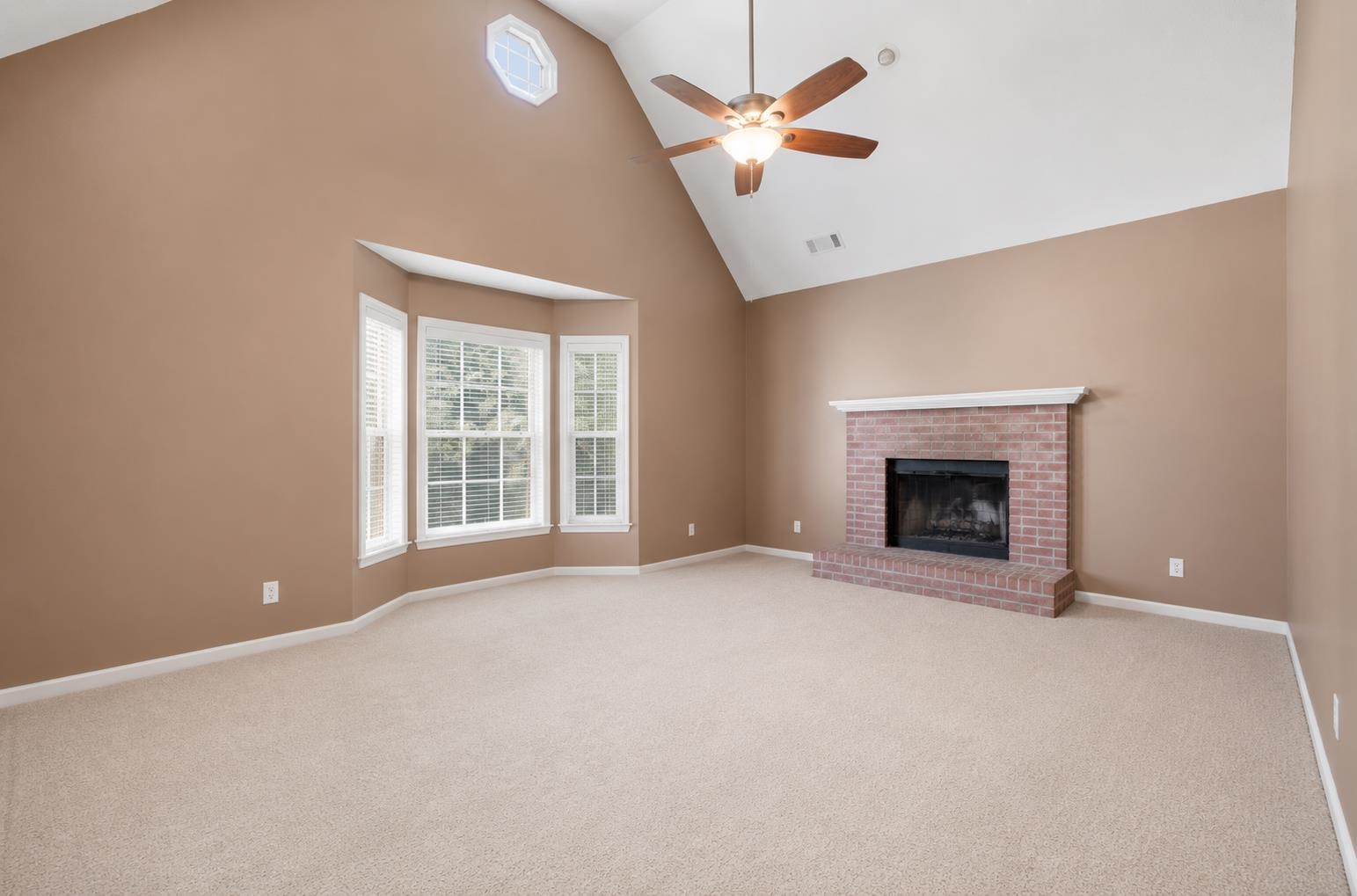 740 Cedar Brake Dr Property Photo 6