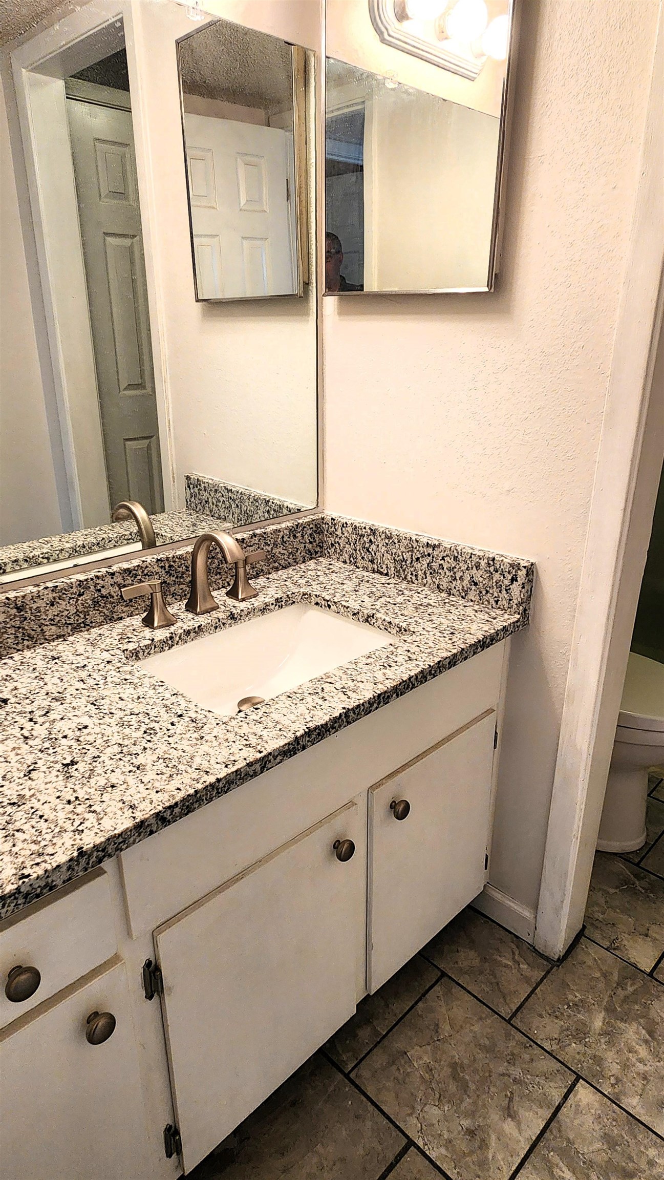 6680 Whispering Oak Pl 6 Property Photo 11