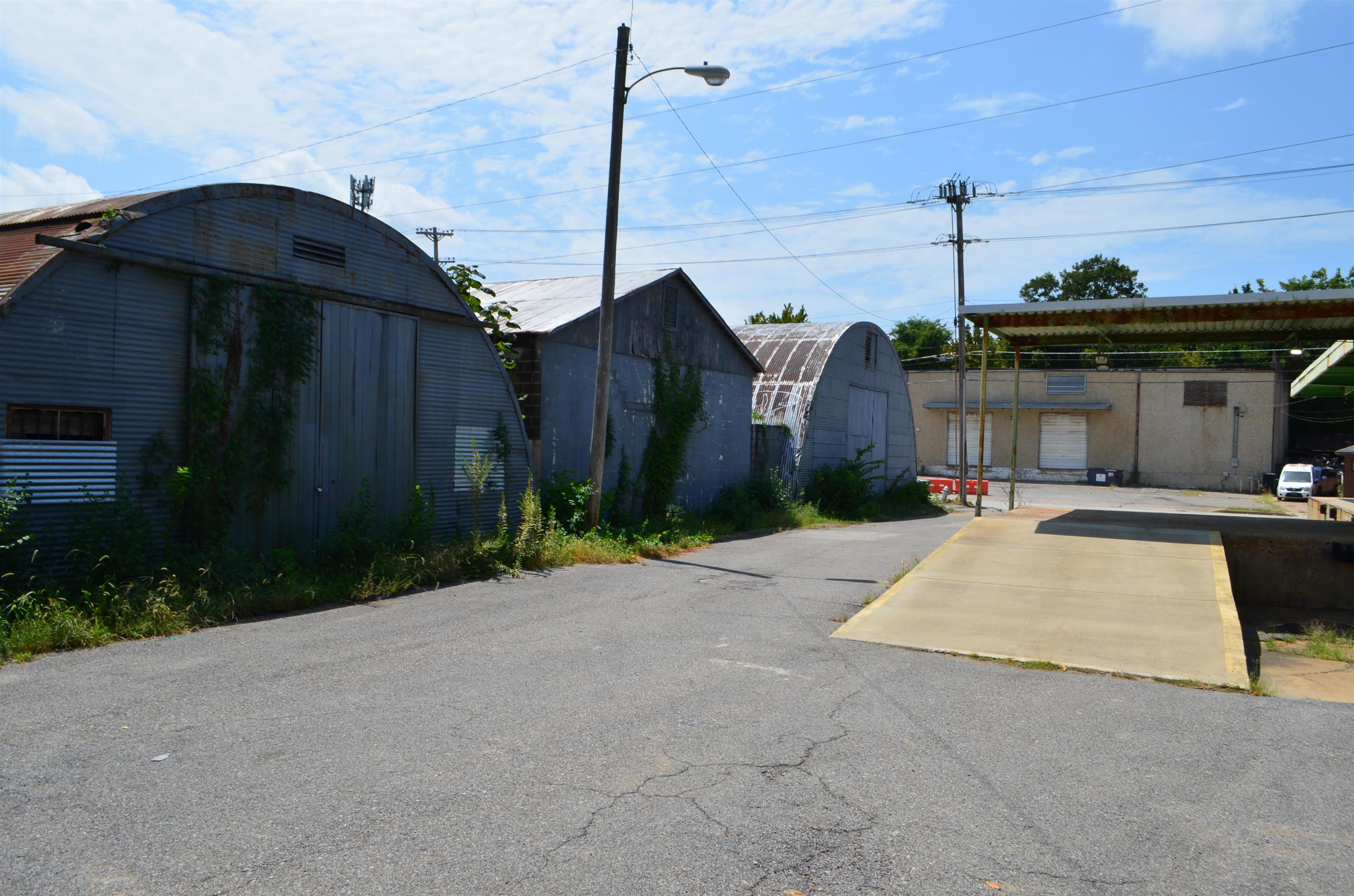 726 Scott St Property Photo 6