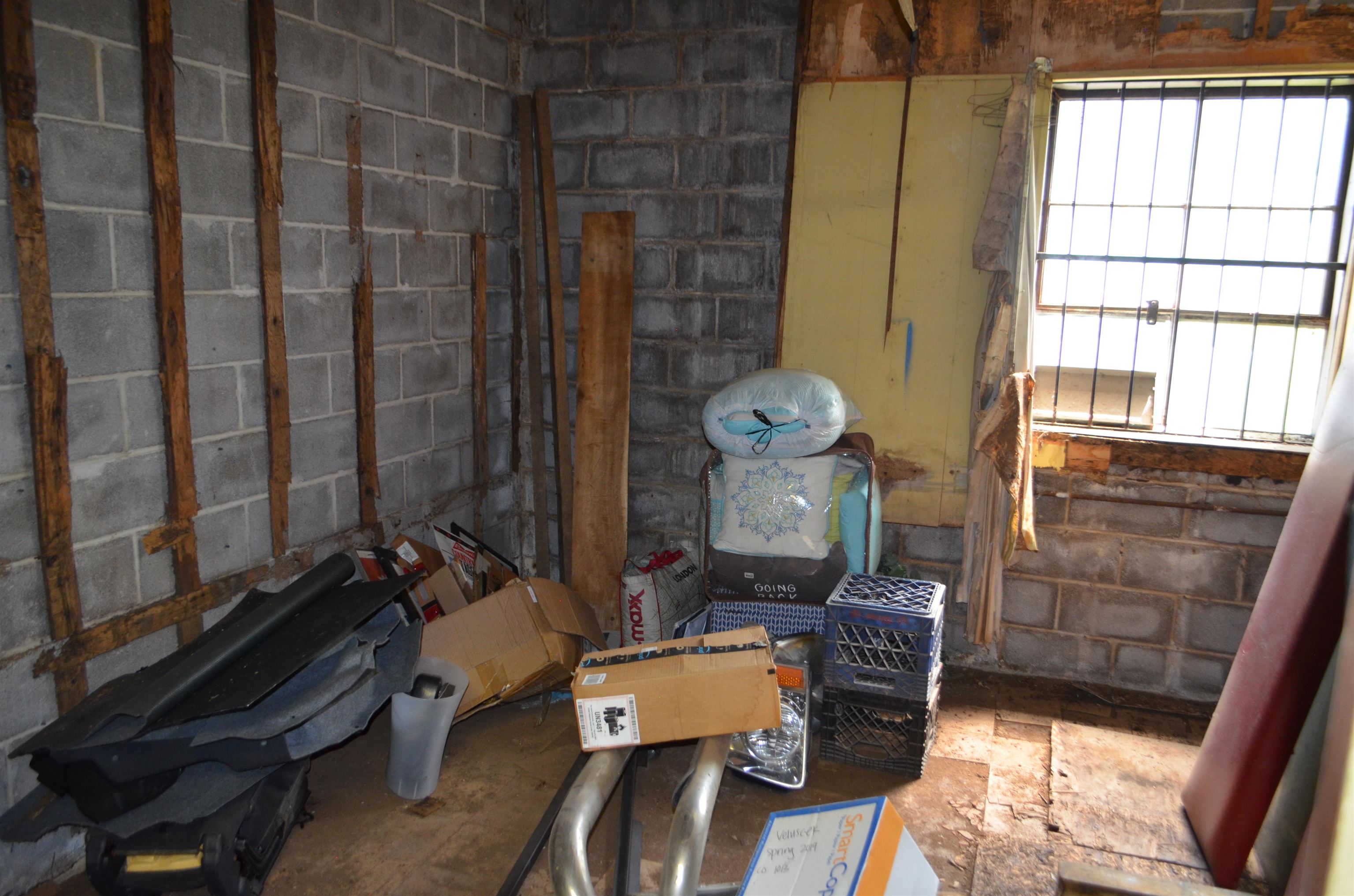 726 Scott St Property Photo 25