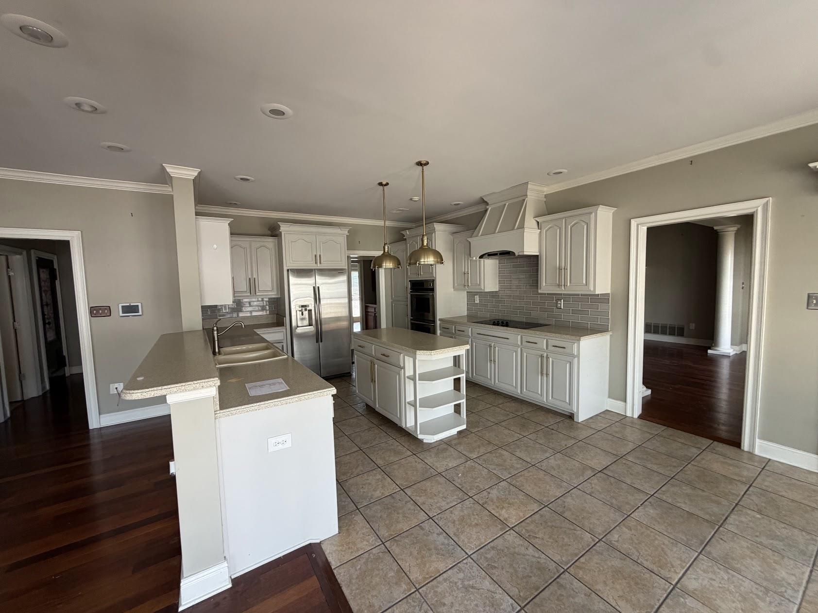 9325 Beaver Valley Ln Property Photo 6