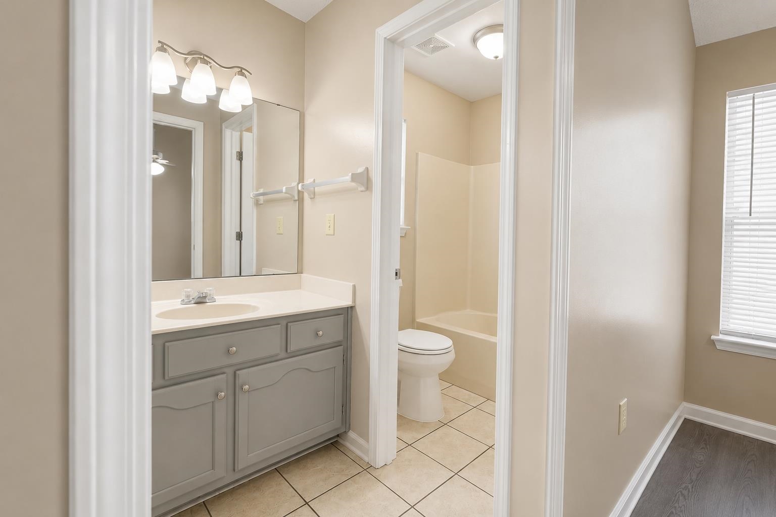 6878 Brady Hill Dr Property Photo 13