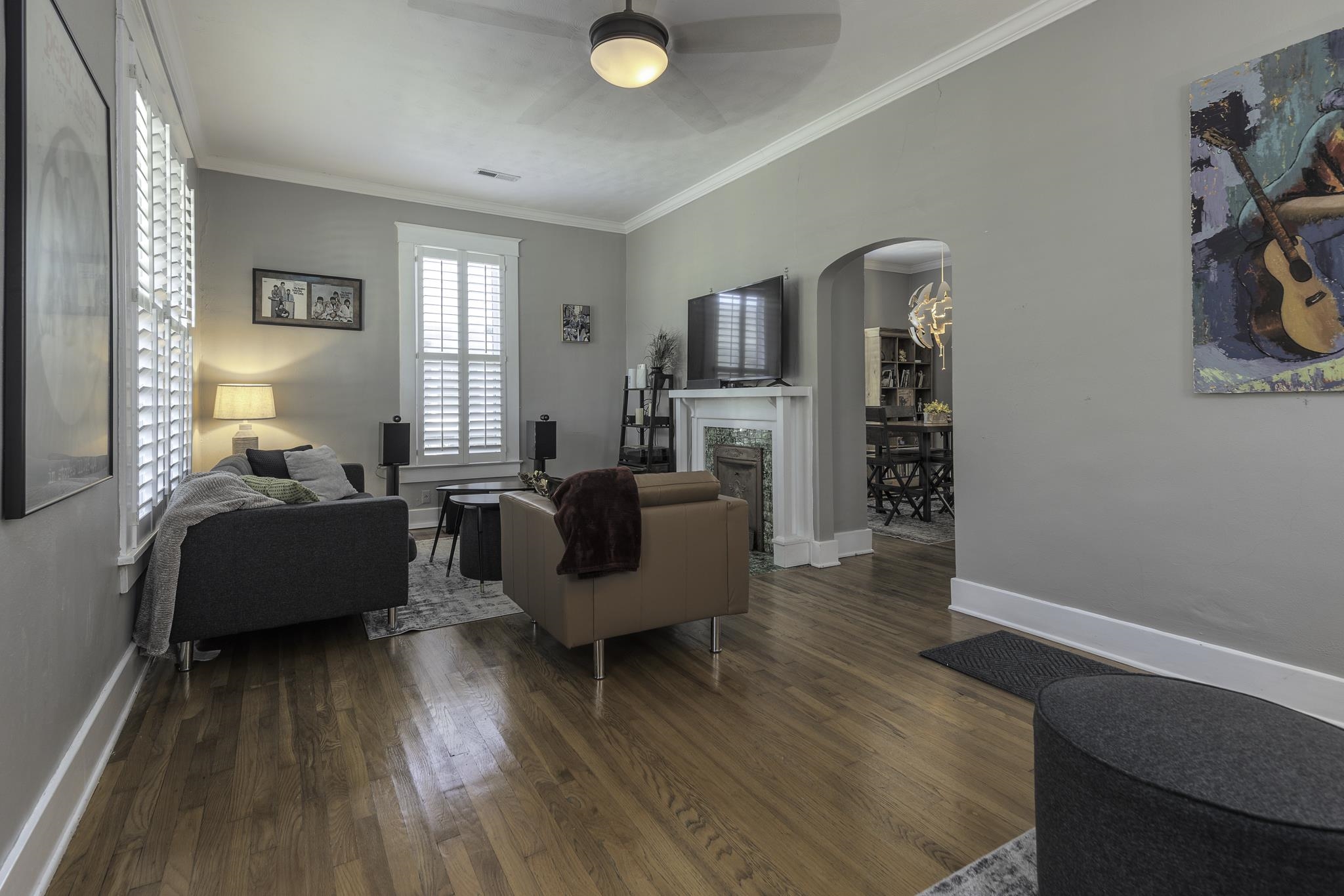 924 Meda St Property Photo 23