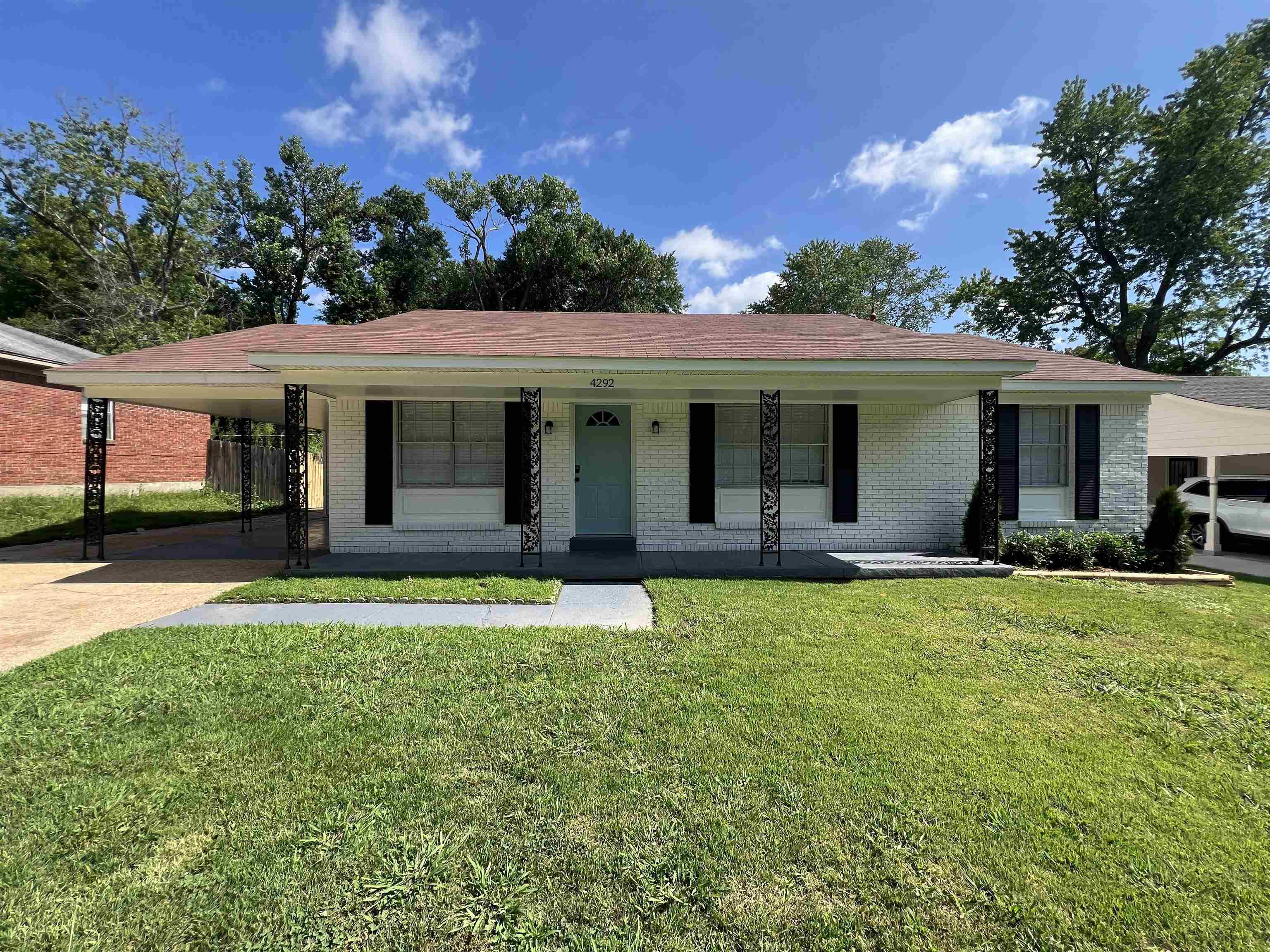 4292 RICHE RD Property Photo 1