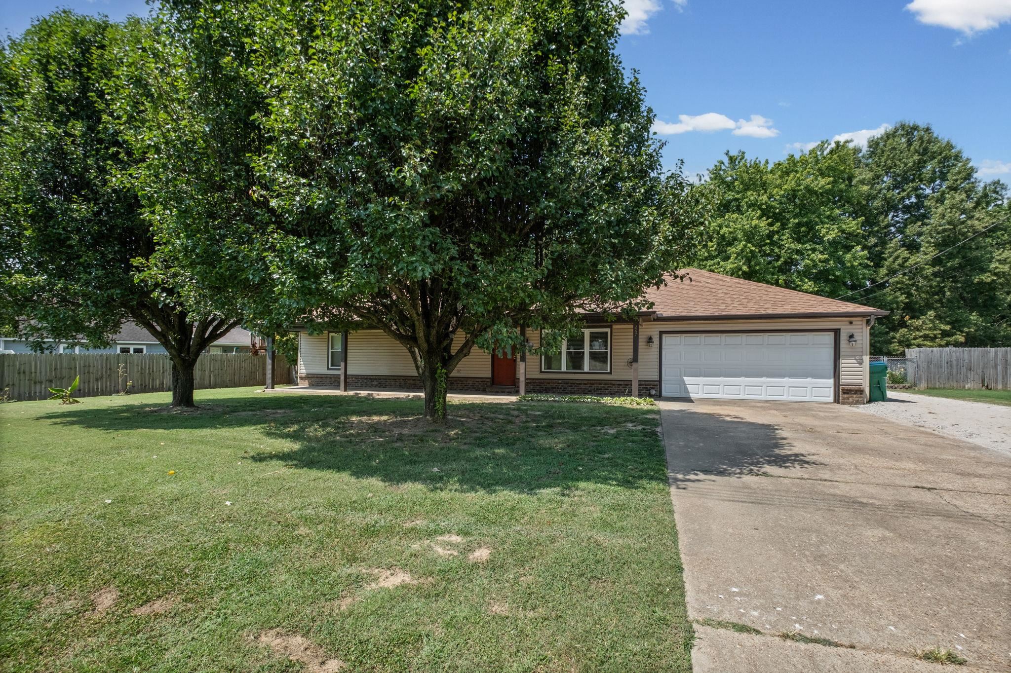 267 Nancye Reeder Dr Property Photo 2
