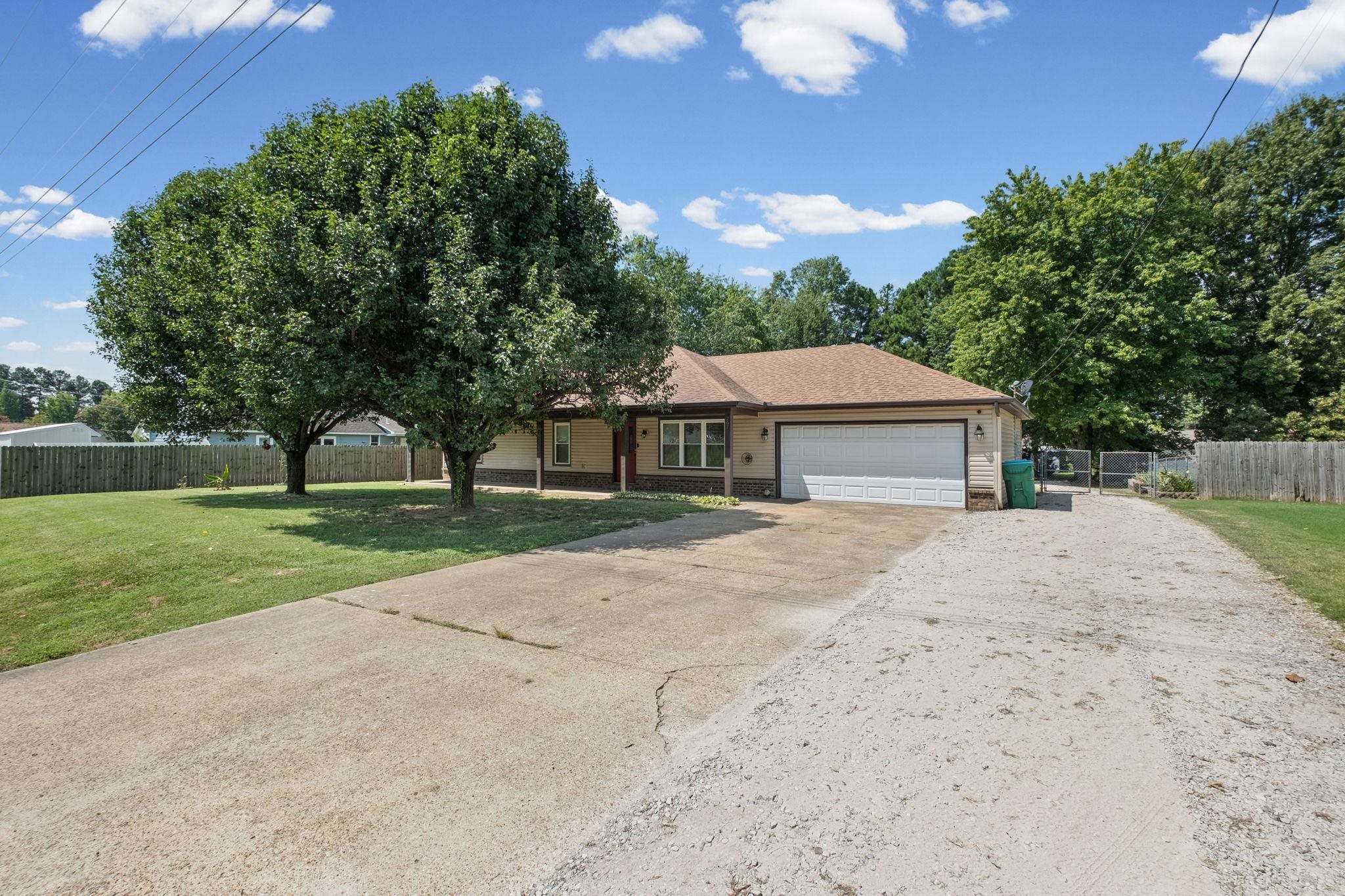 267 Nancye Reeder Dr Property Photo 3