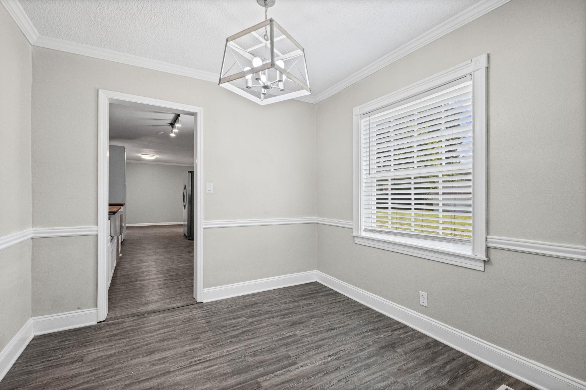 46 Charles Ave Property Photo 10