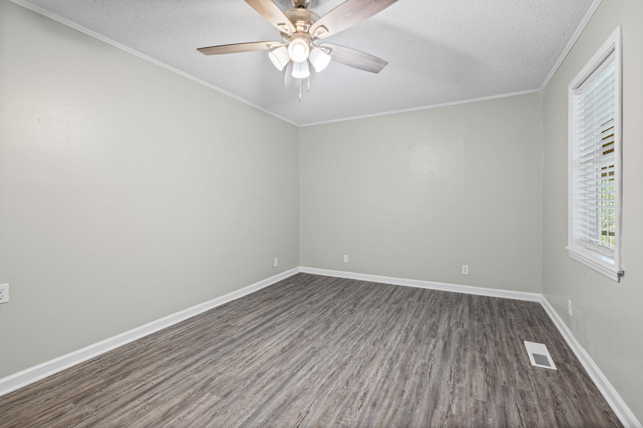 46 Charles Ave Property Photo 19