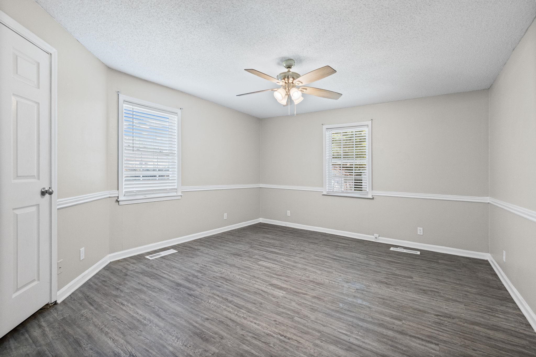 46 Charles Ave Property Photo 22