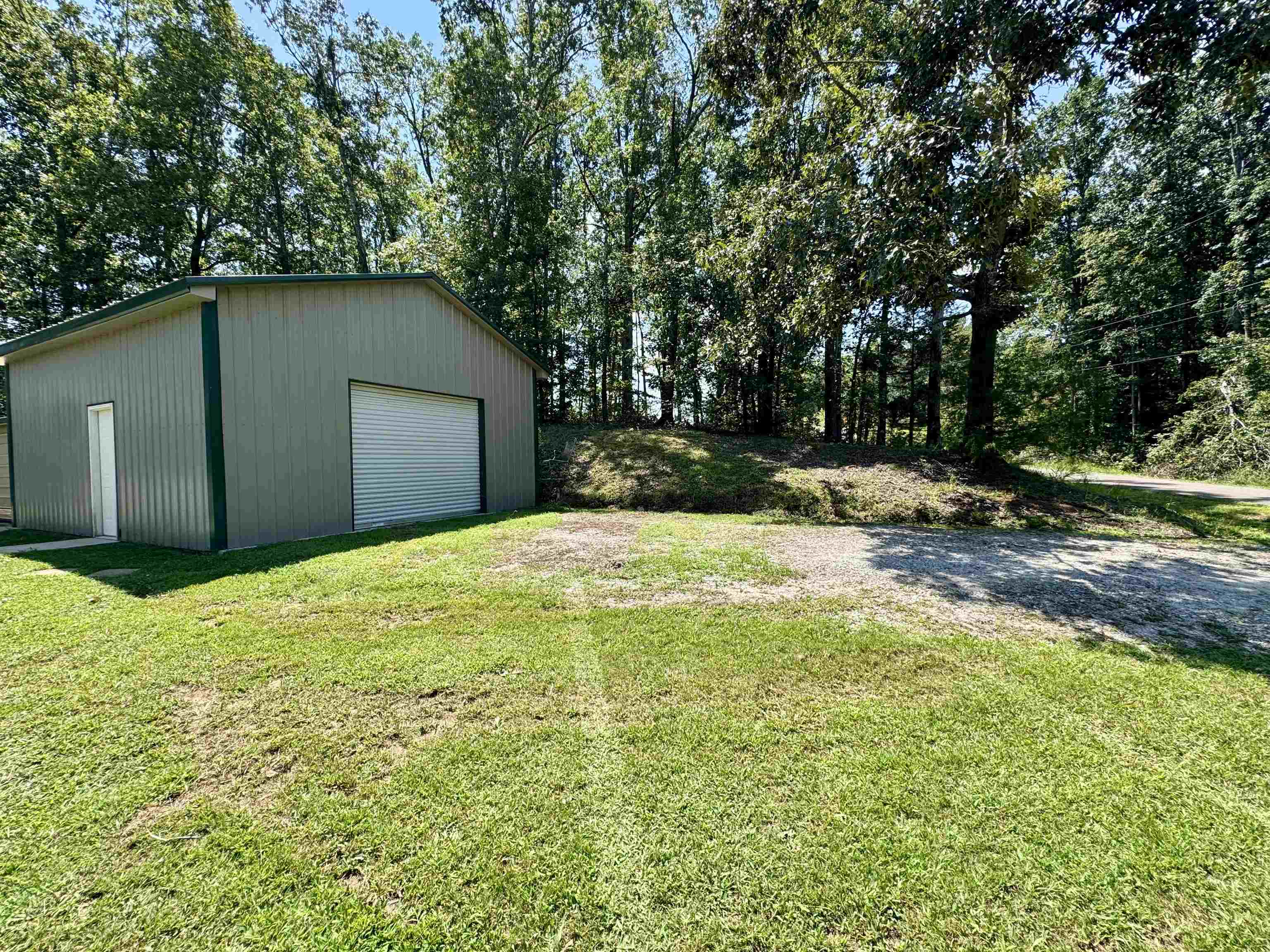 1550 County Home Rd Property Photo 23
