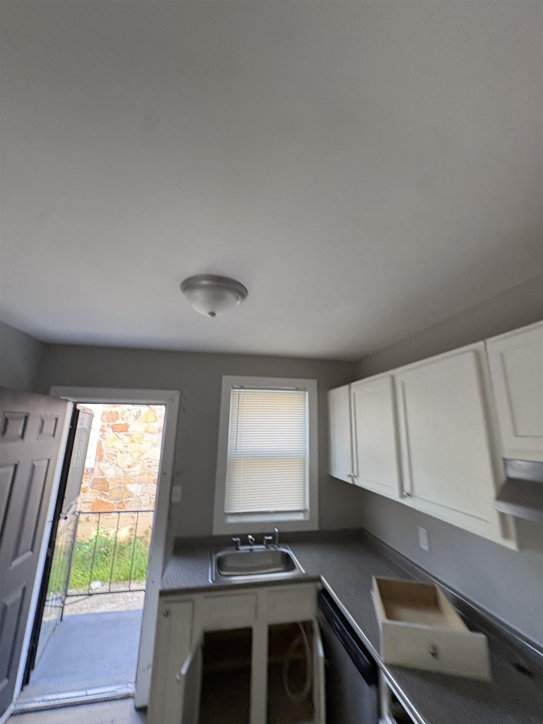 2412 Vollintine Ave Property Photo 11