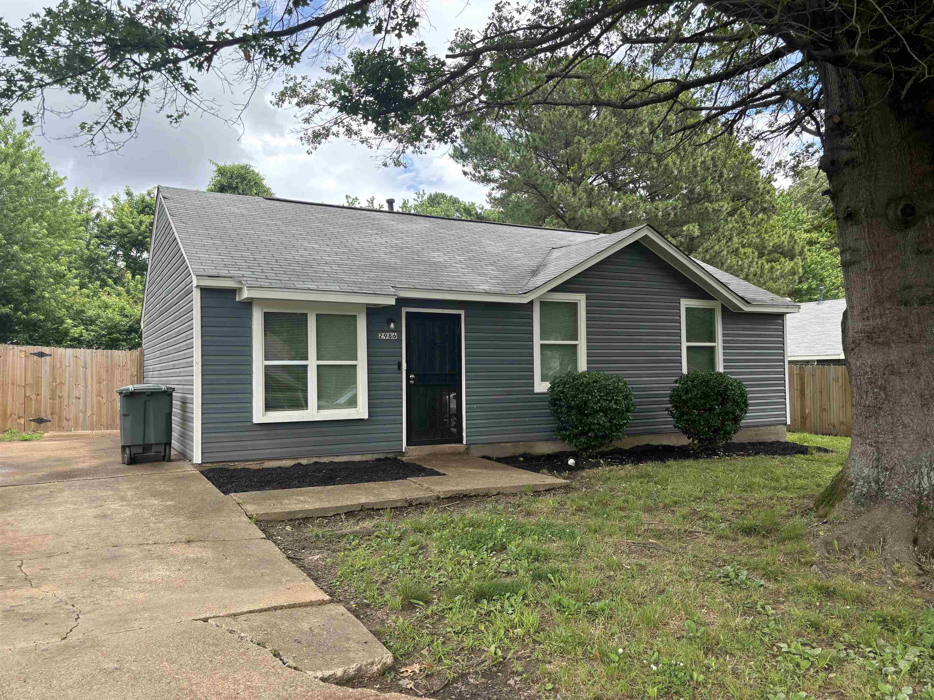 2986 Lake Park Rd Property Photo 3