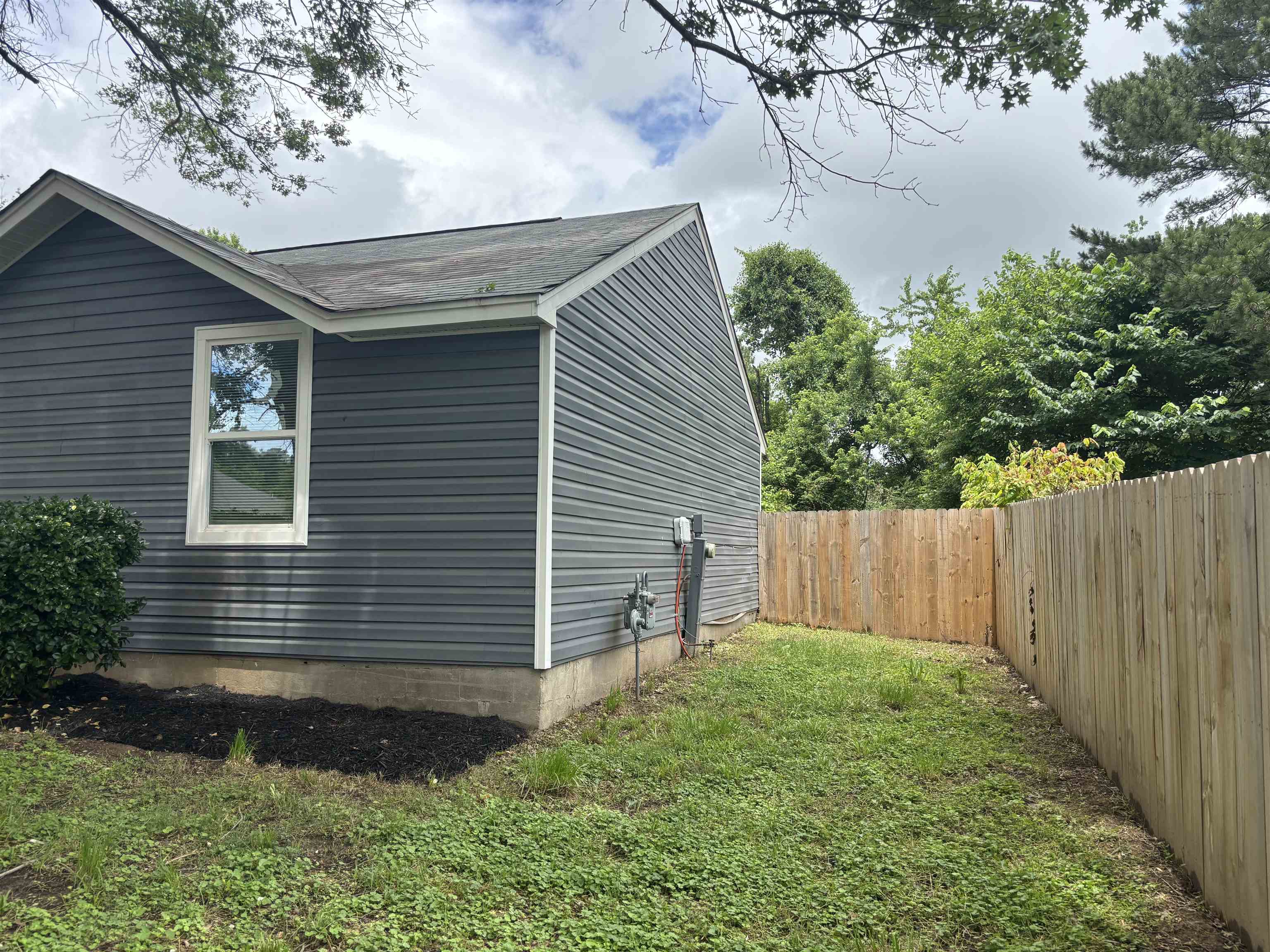 2986 Lake Park Rd Property Photo 6