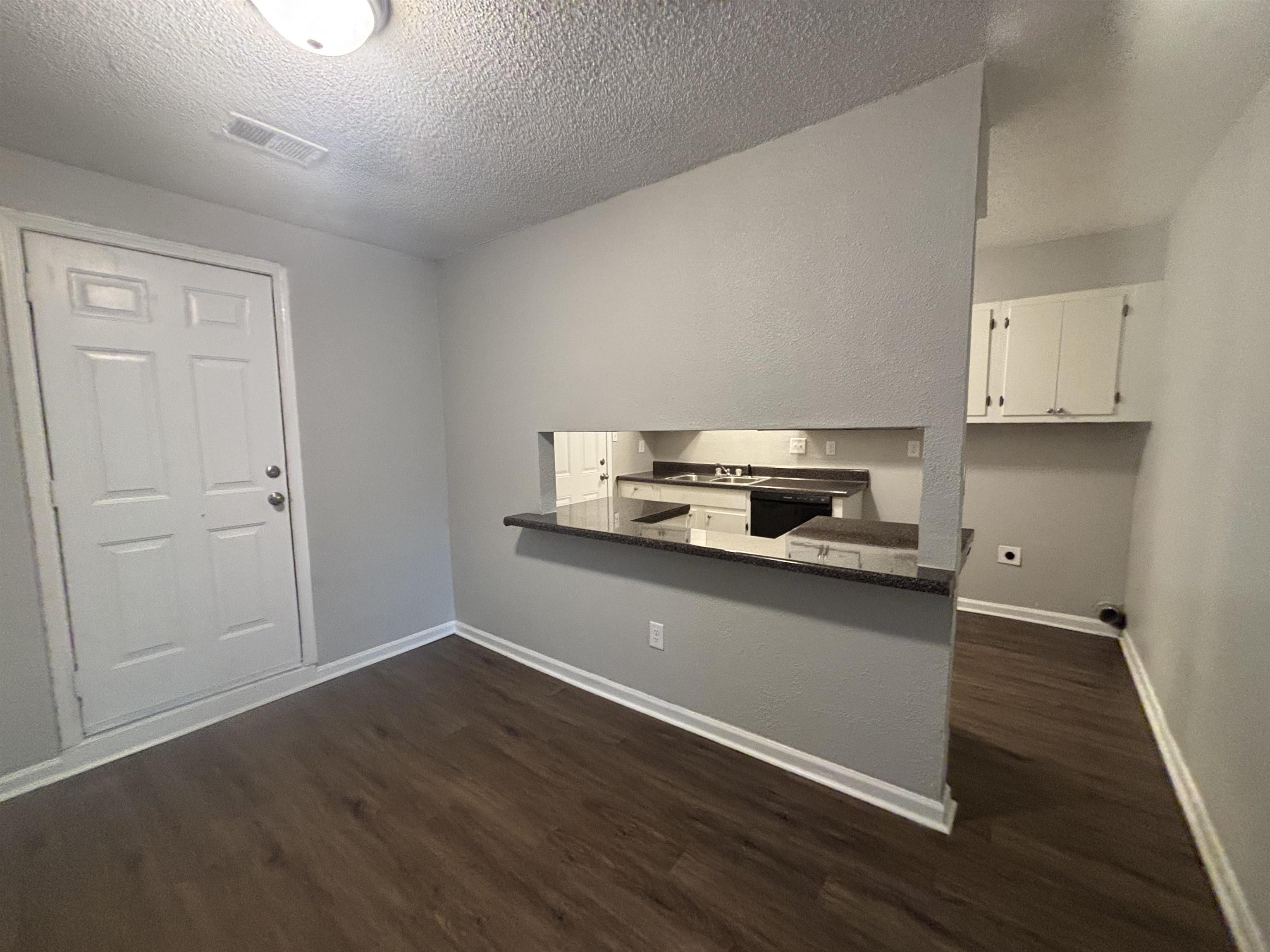 2986 Lake Park Rd Property Photo 11