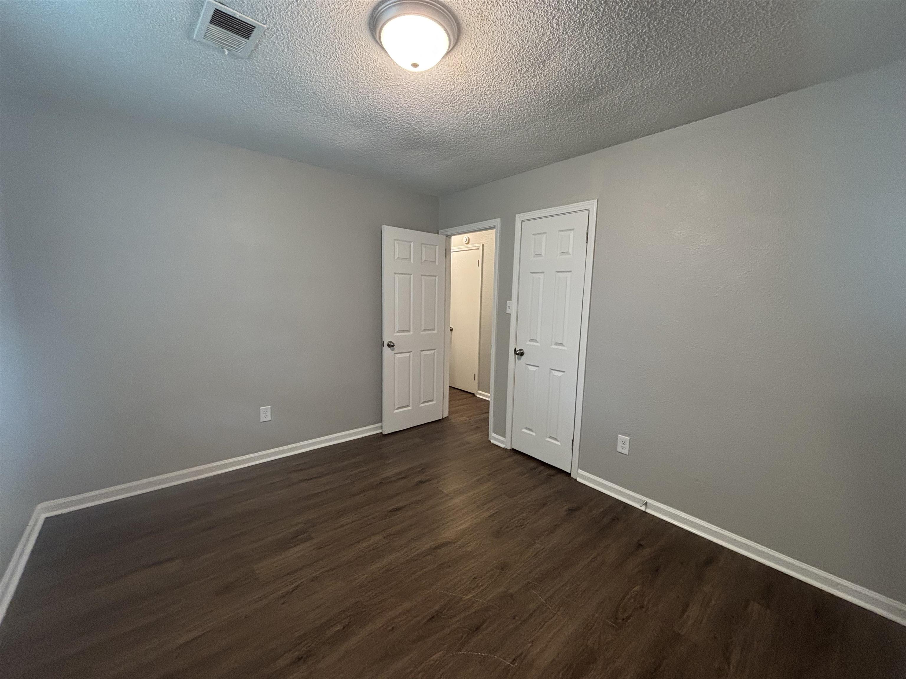 2986 Lake Park Rd Property Photo 25