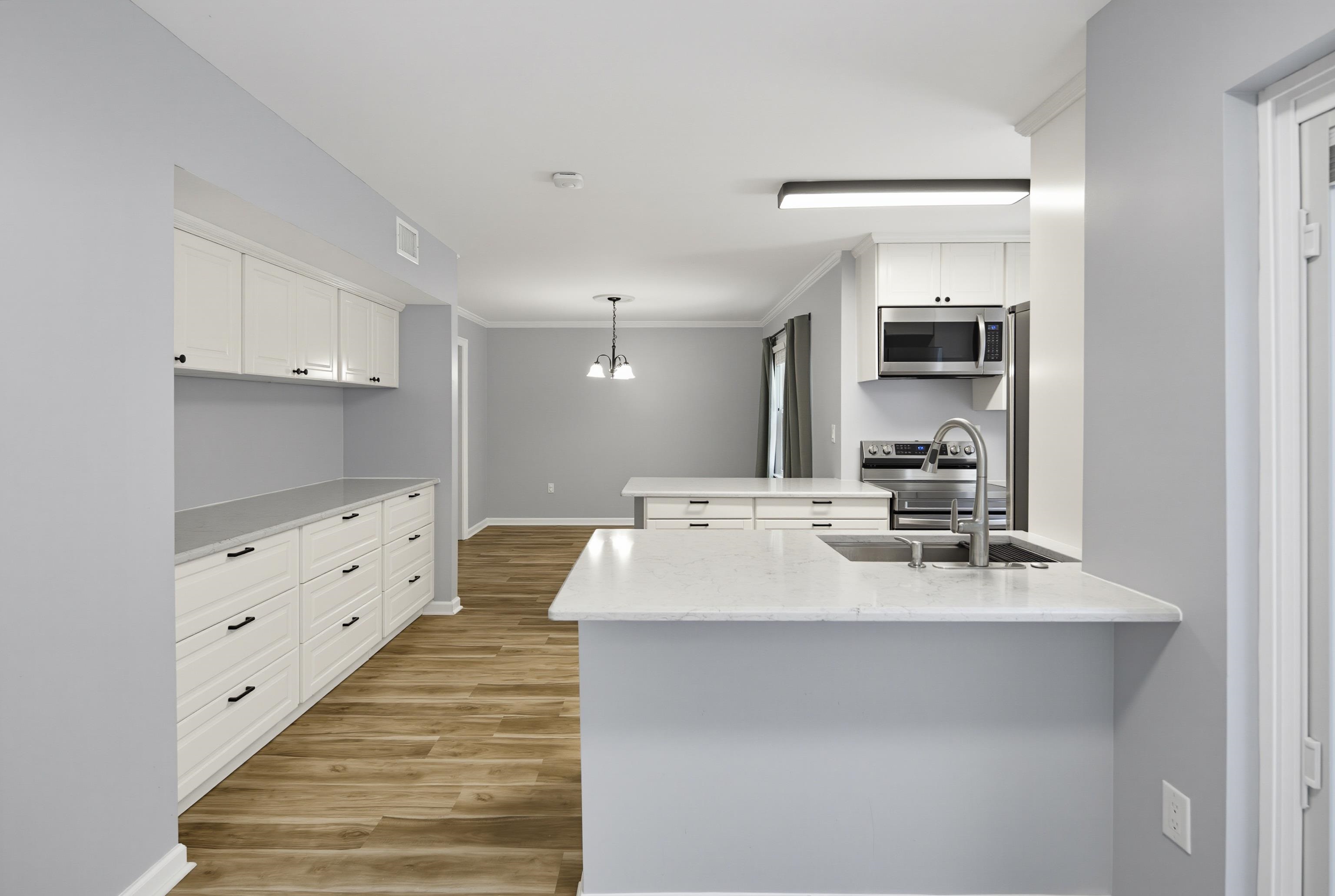 2088 Allenby Rd Property Photo 15
