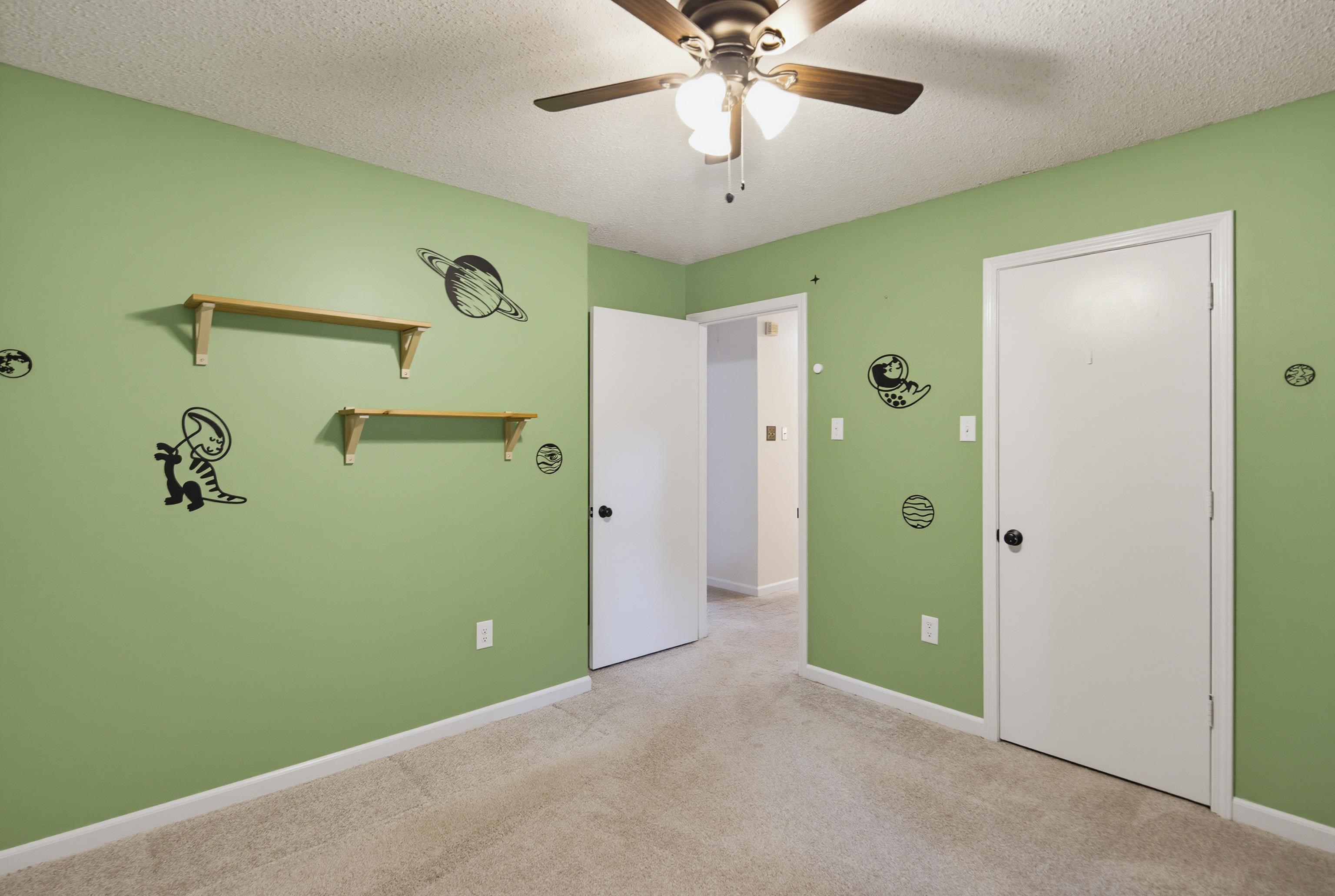 2088 Allenby Rd Property Photo 25