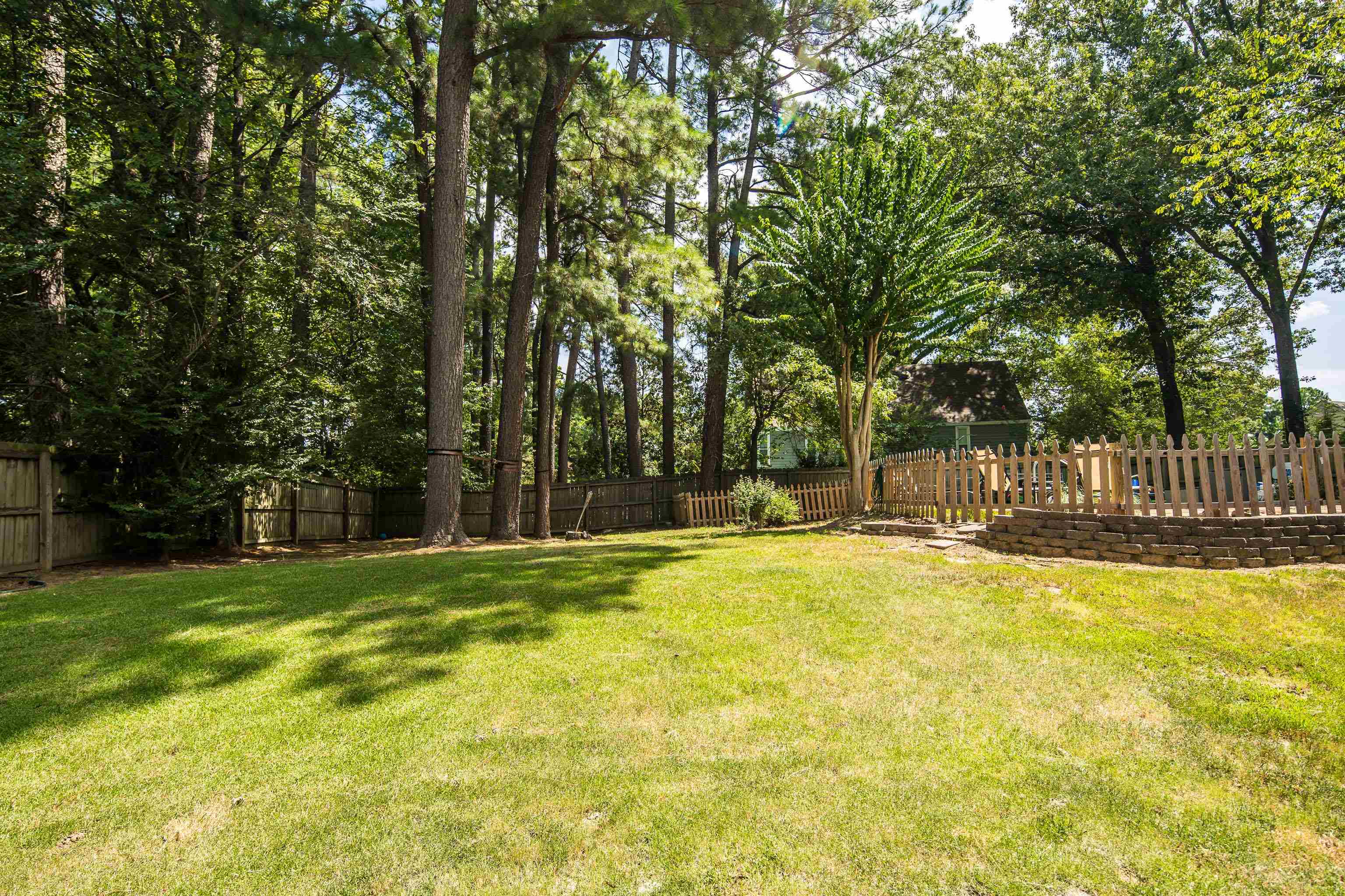 2088 Allenby Rd Property Photo 28
