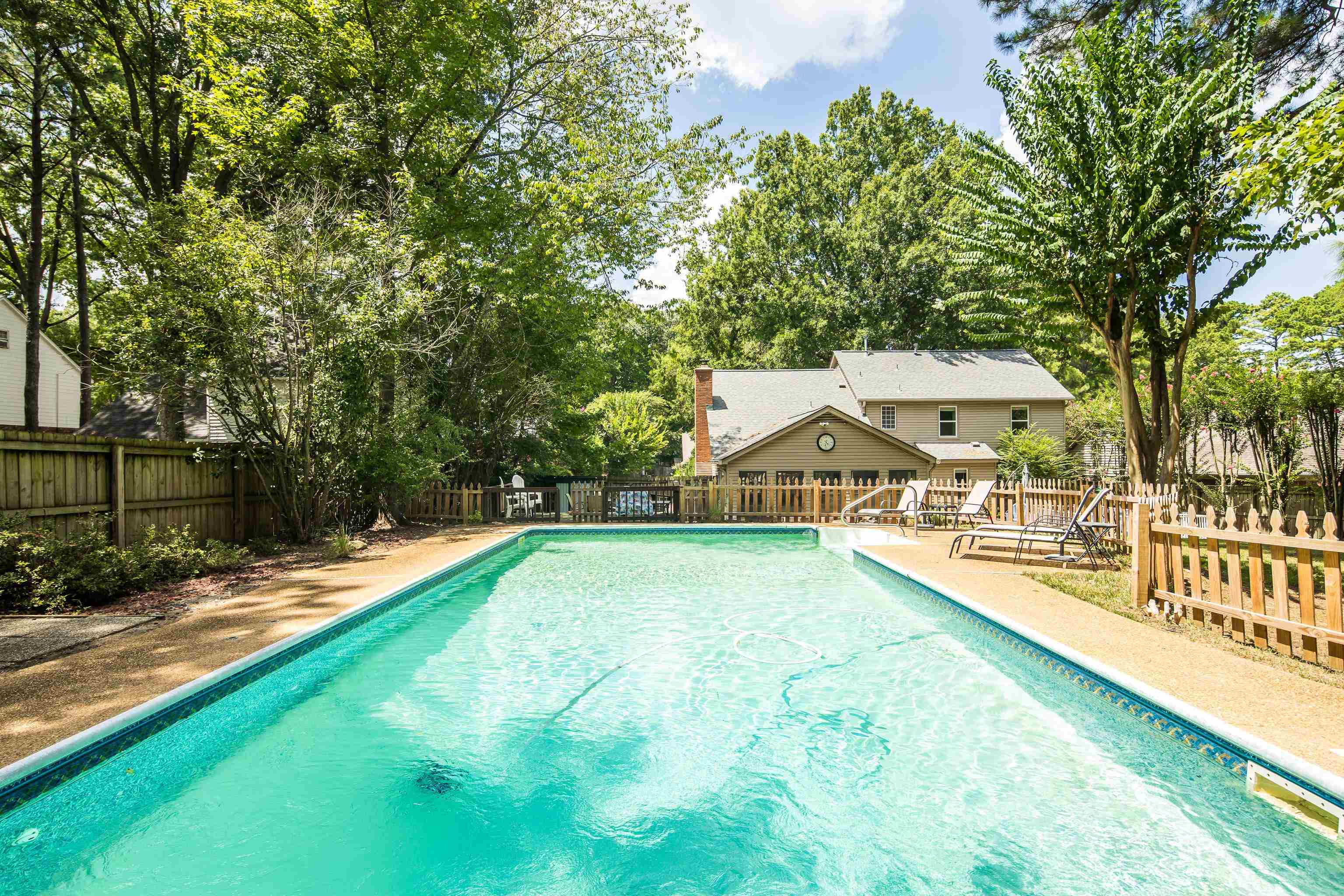 2088 Allenby Rd Property Photo 30