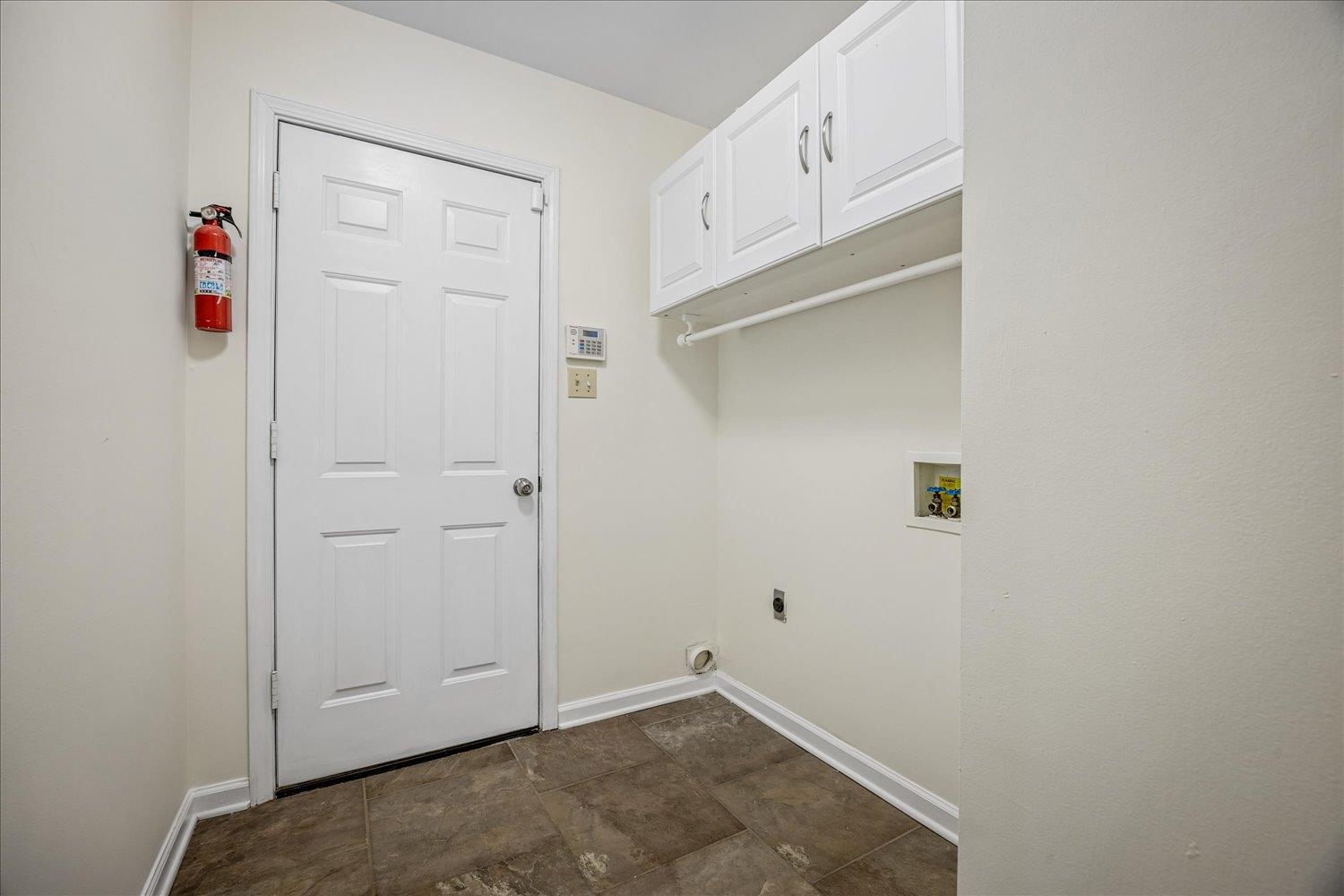3073 Long Bridge Ln Property Photo 18