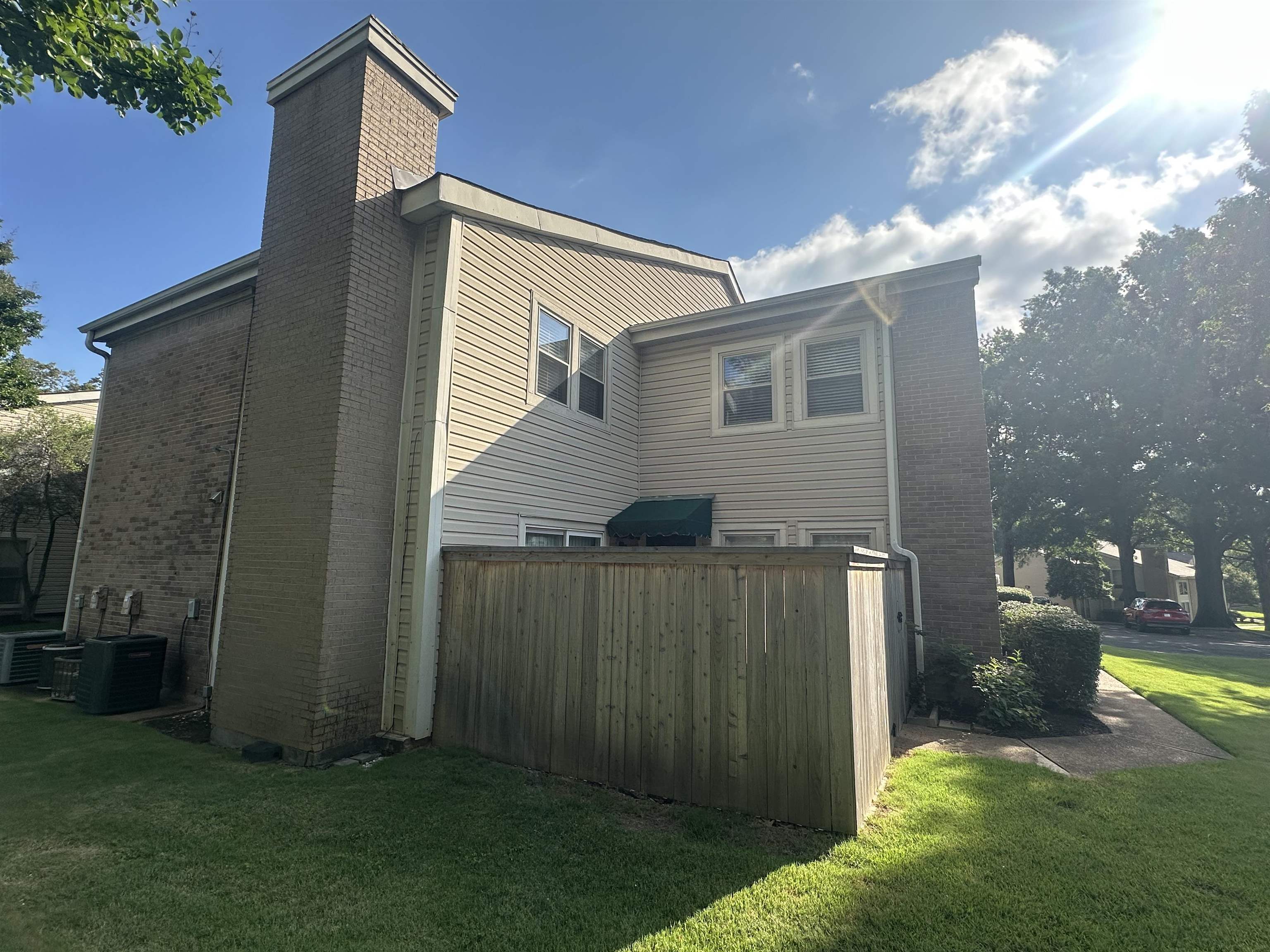 1727 RIDGE OAK PL 1723 Property Photo 1