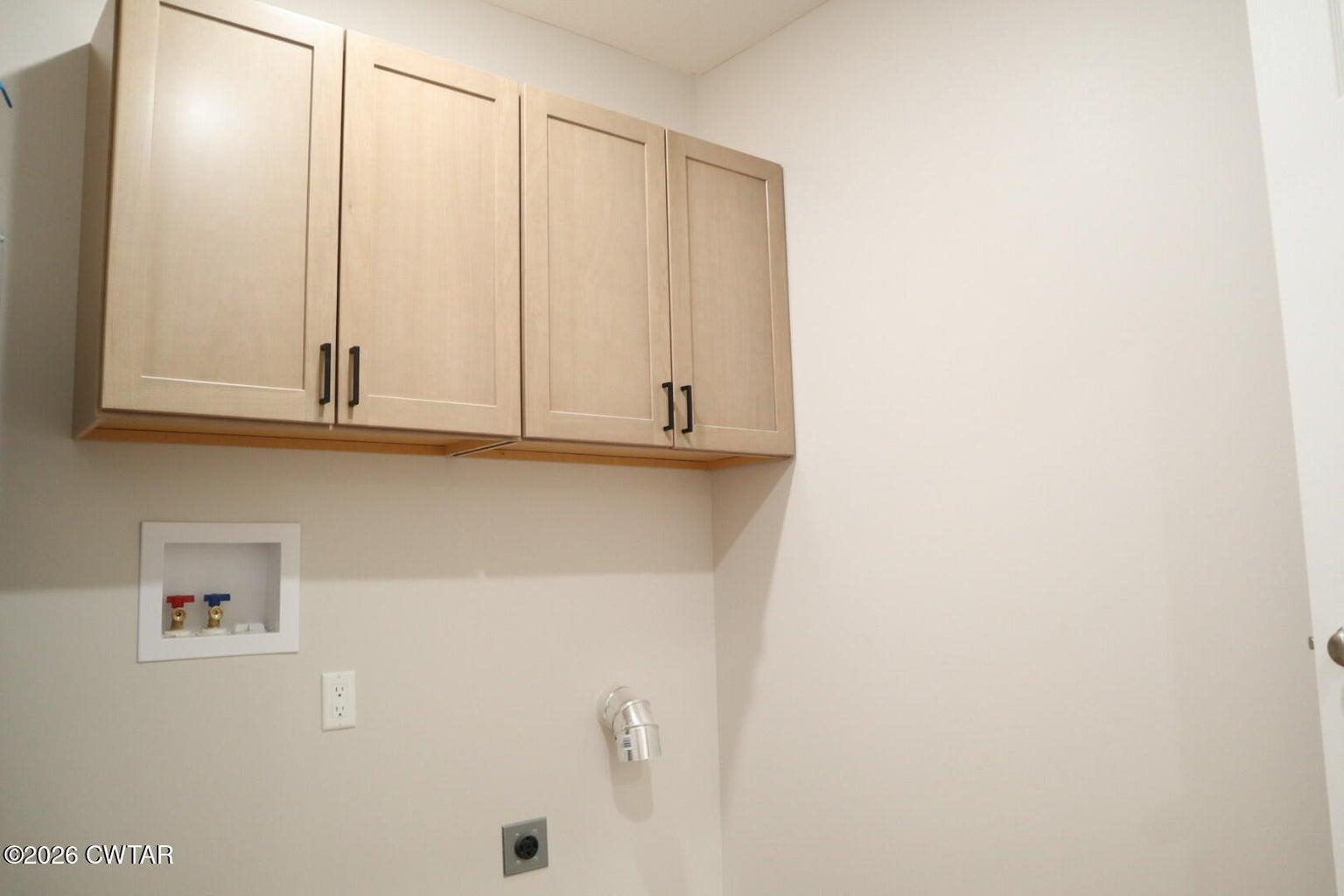 365 Marshall Cv Property Photo 12