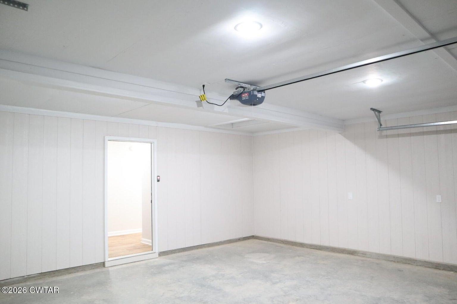 365 Marshall Cv Property Photo 15