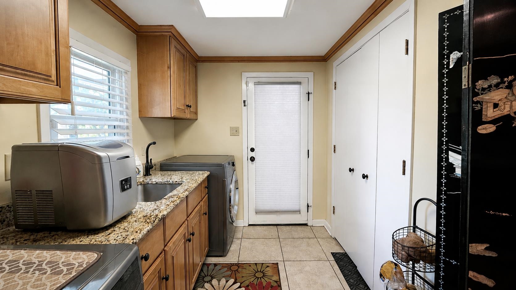 5179 Peg Ln Property Photo 14