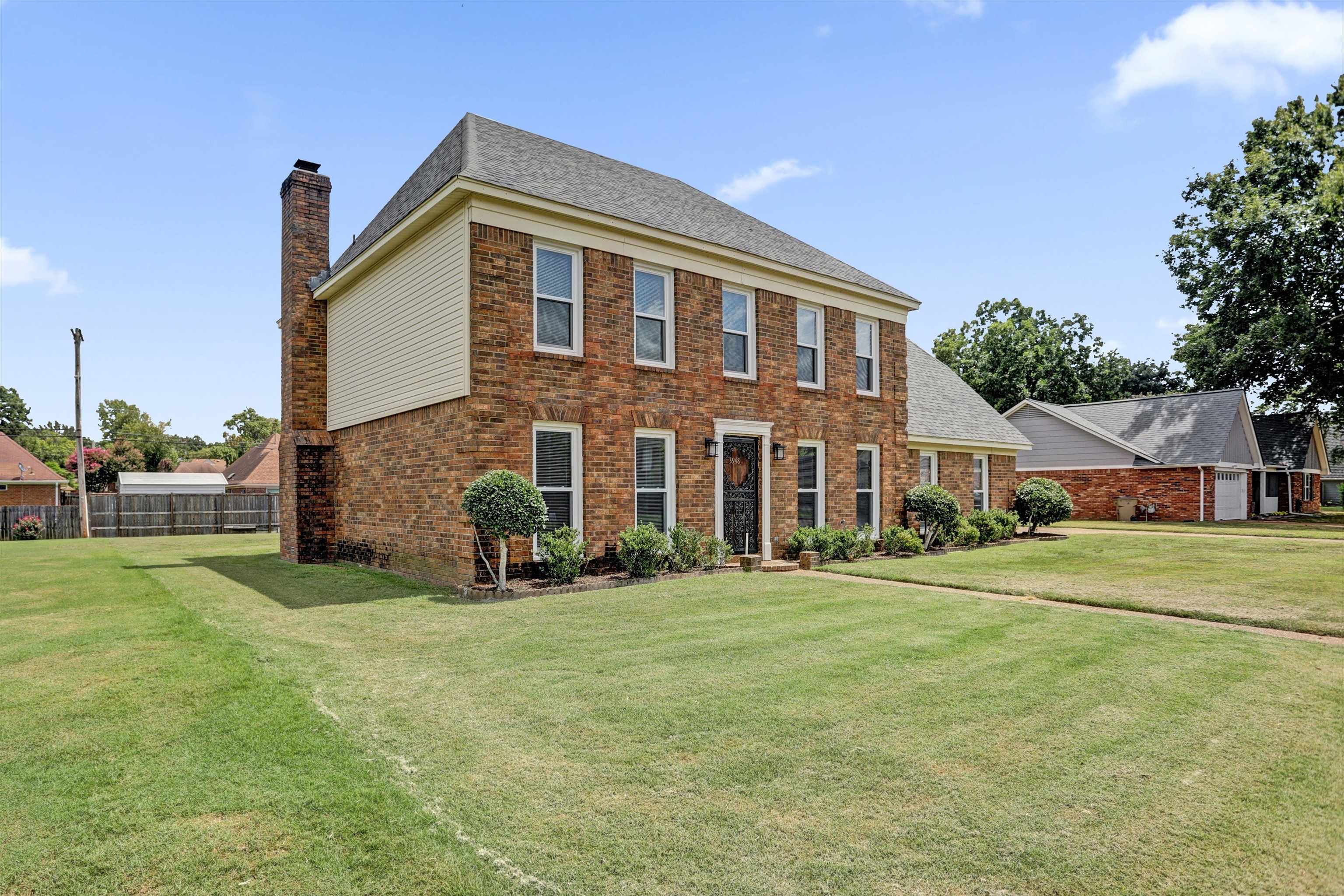 3948 Fern Valley Dr Property Photo 2