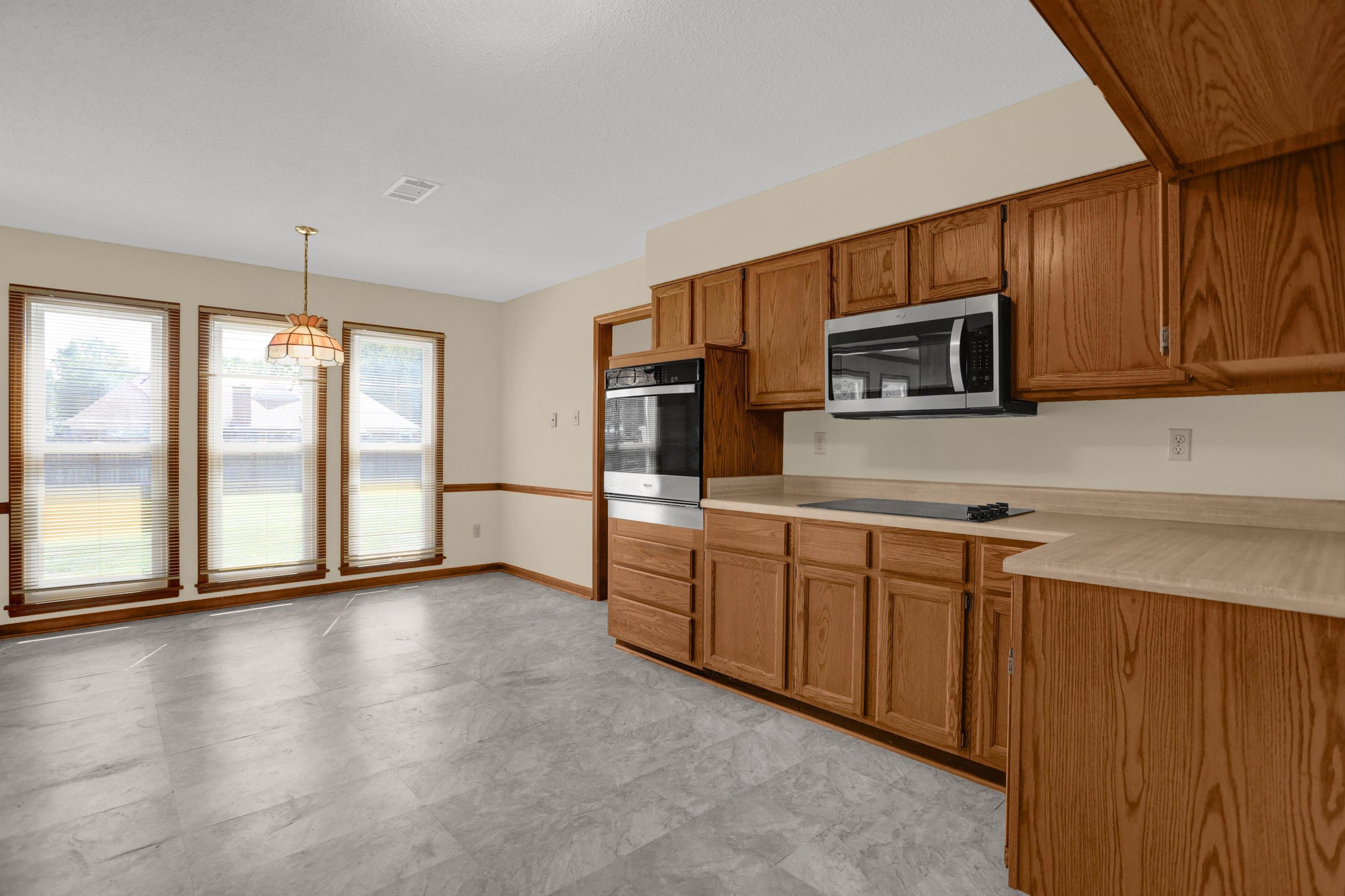 3948 Fern Valley Dr Property Photo 14