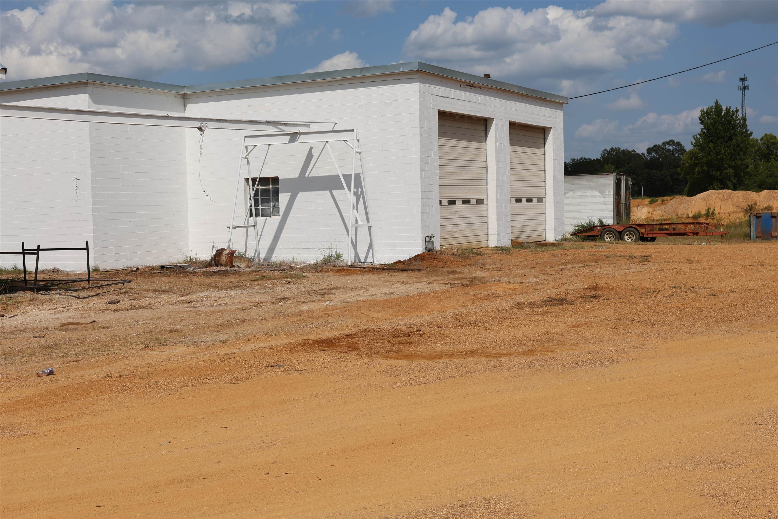 64 Hwy Property Photo 17