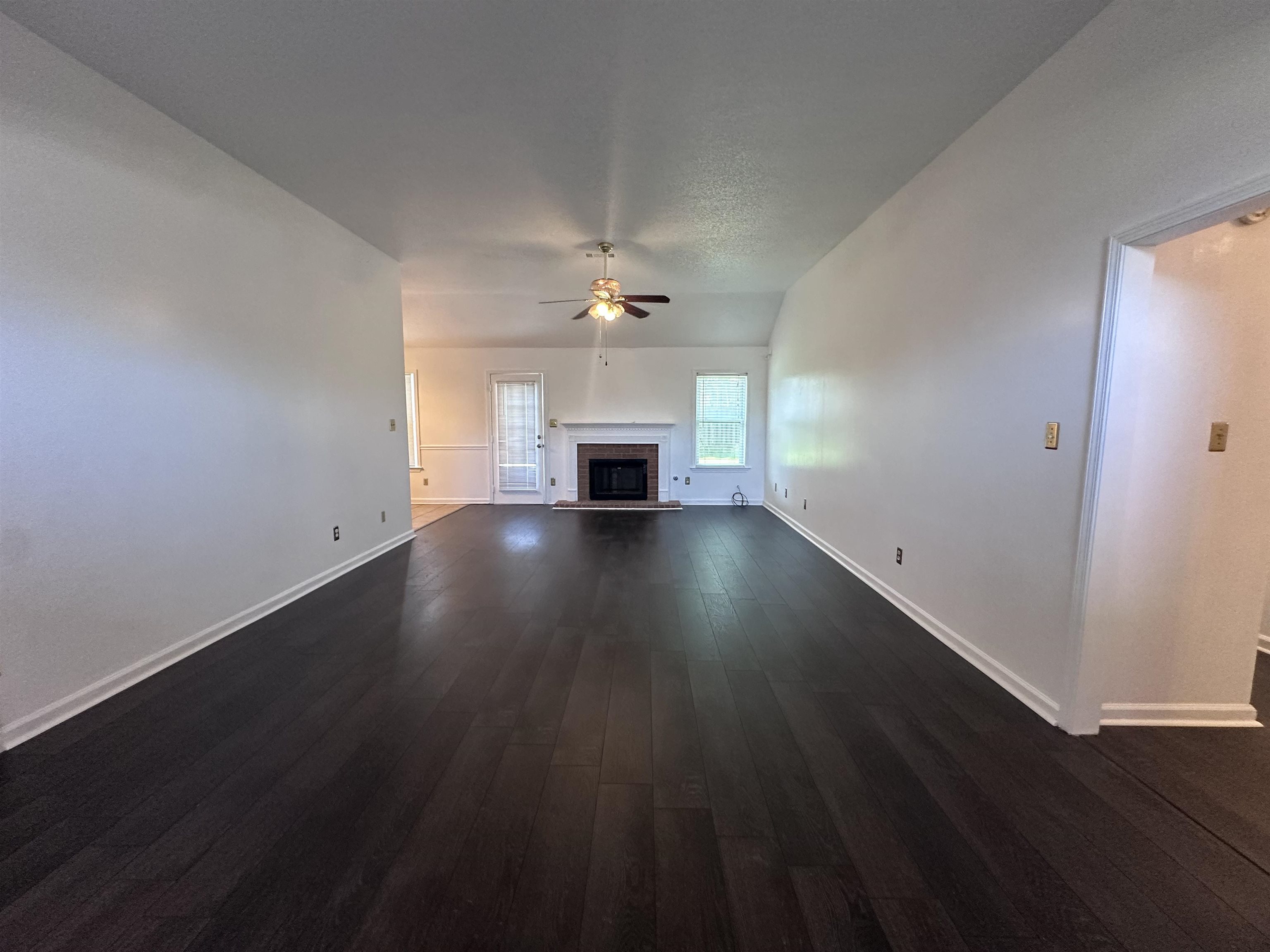 8305 Crimson Creek Dr Property Photo 11