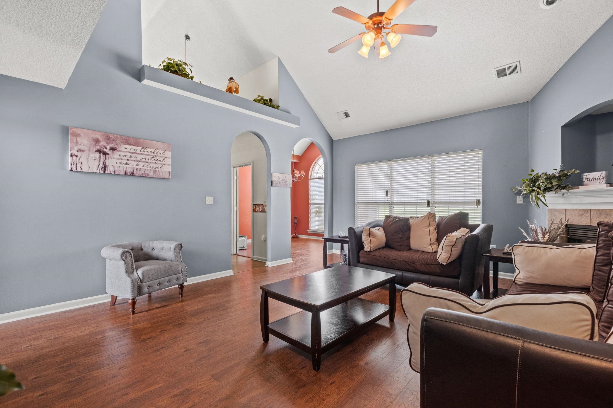 7506 Bevy Ridge Ln Property Photo 5