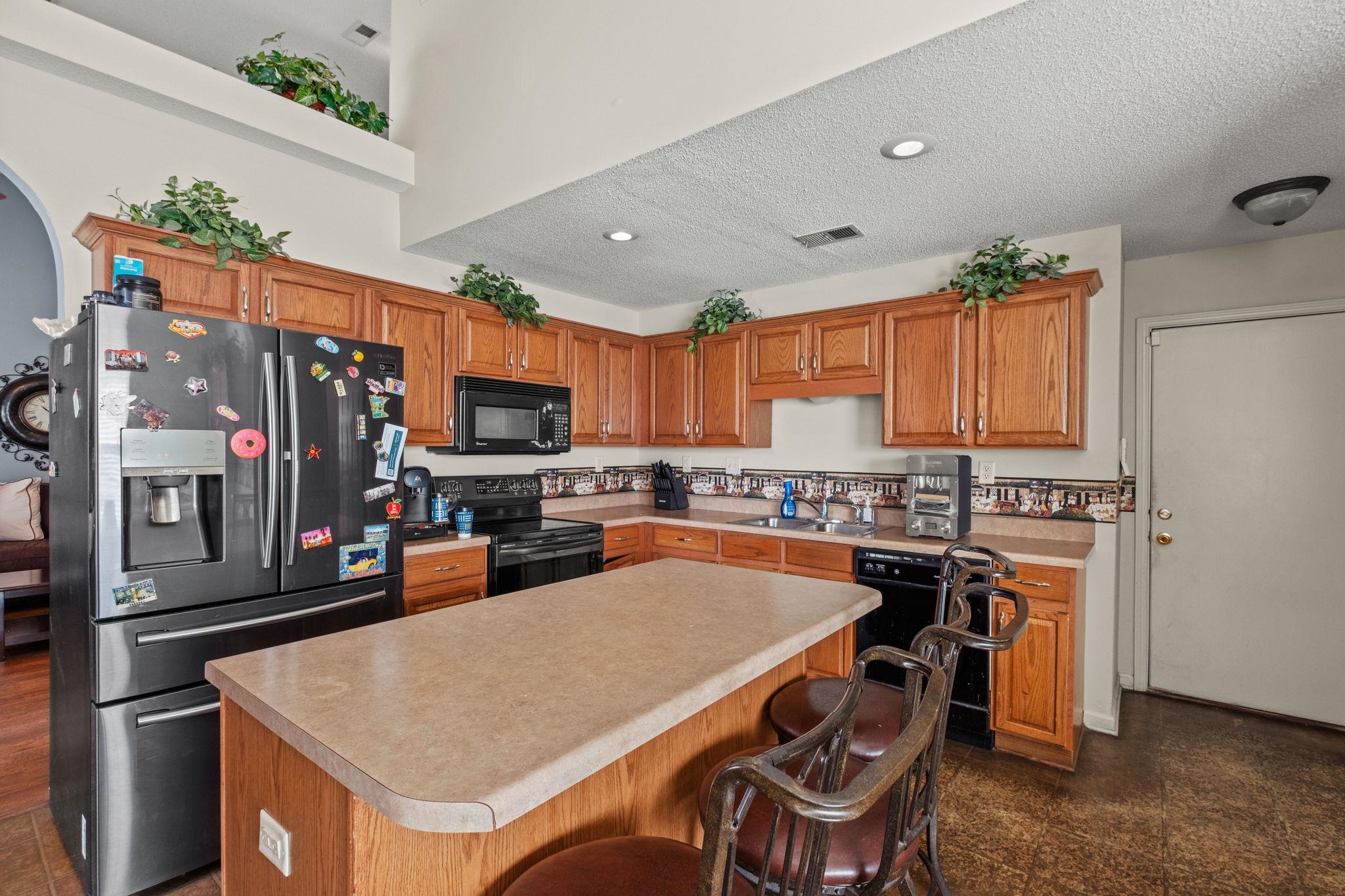 7506 Bevy Ridge Ln Property Photo 8