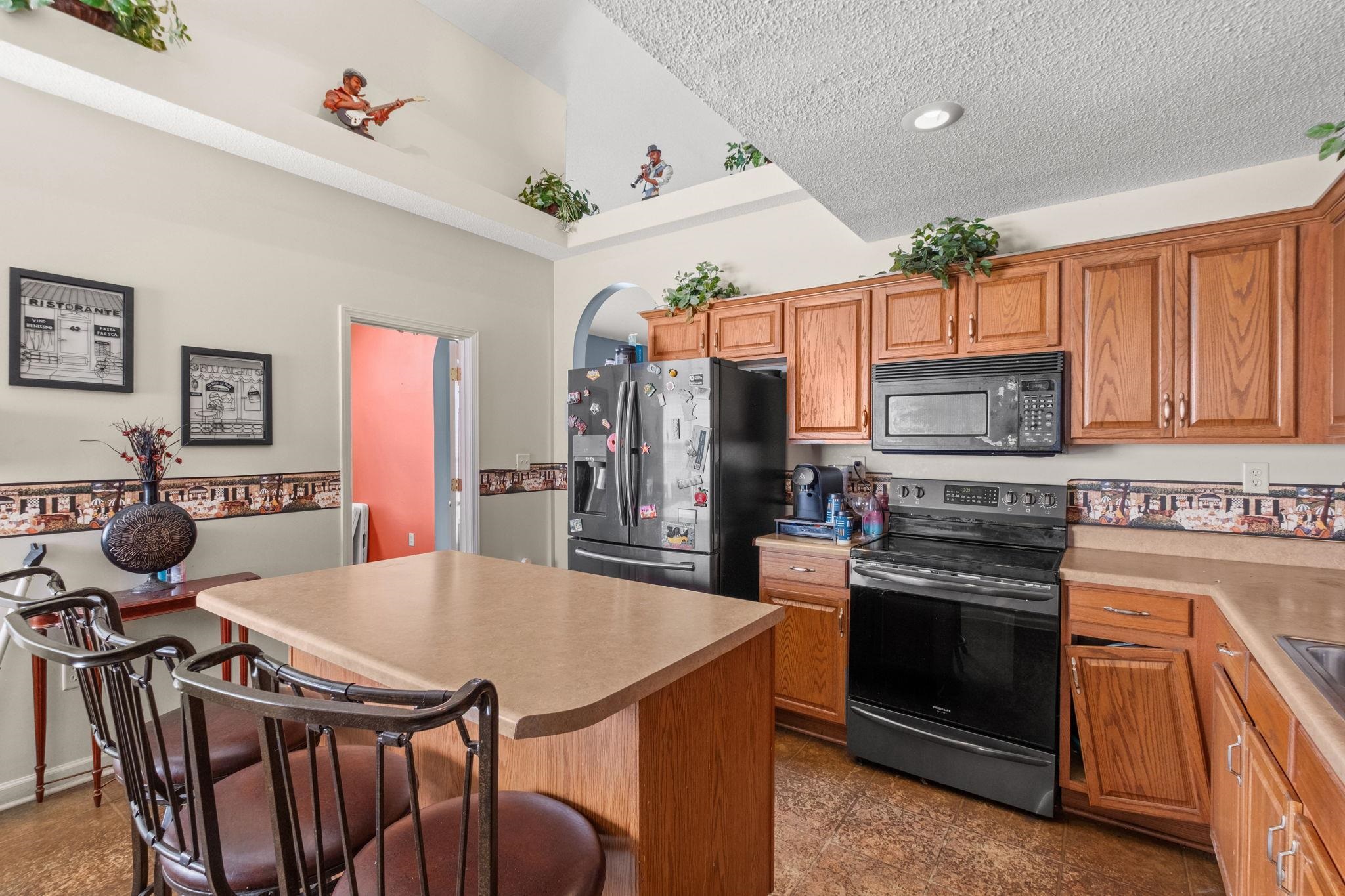 7506 Bevy Ridge Ln Property Photo 10