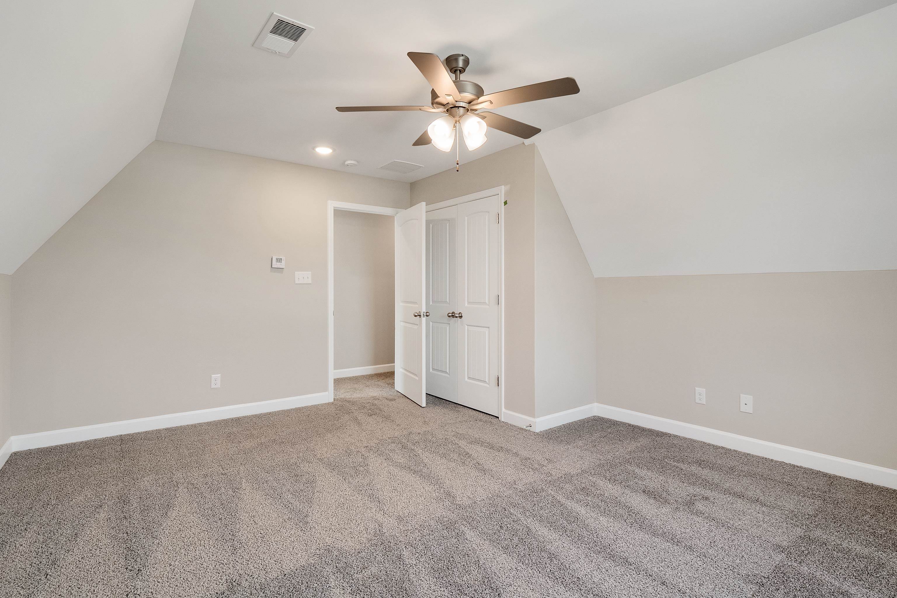 165 Hughetta St Property Photo 15