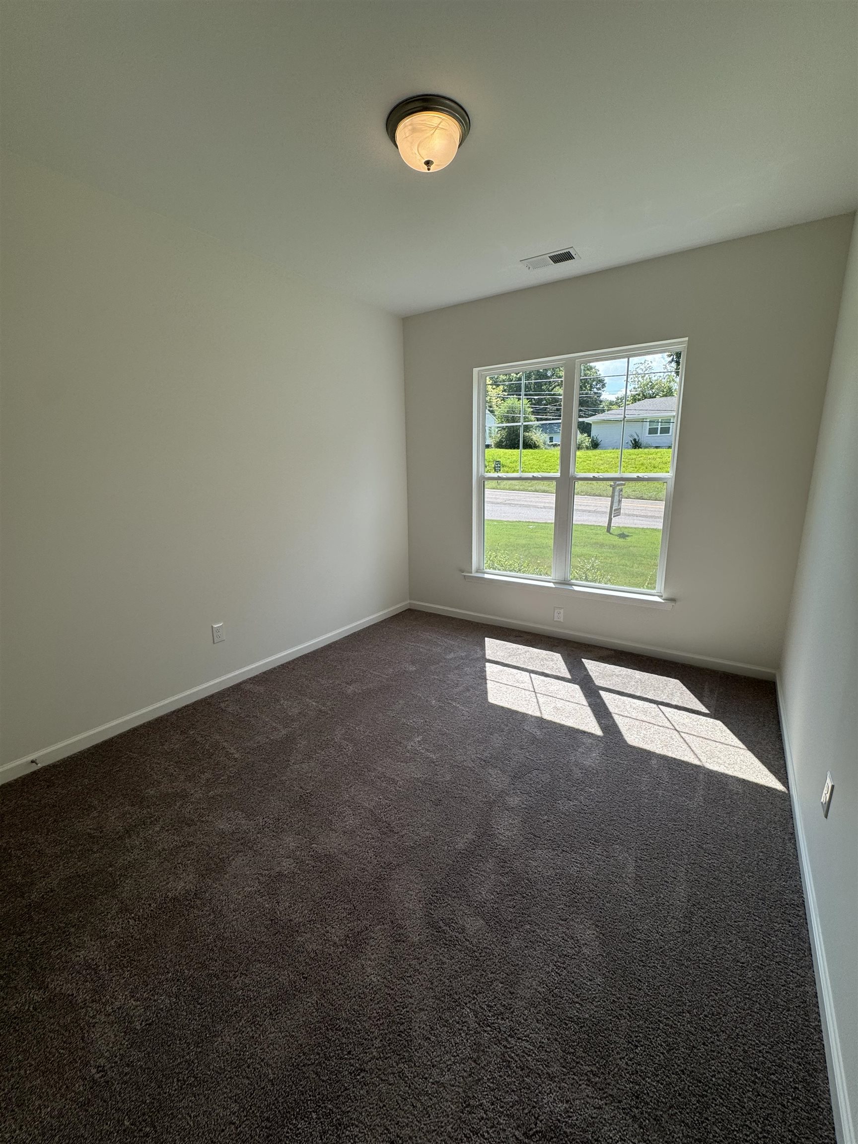 12370 Main St Property Photo 17