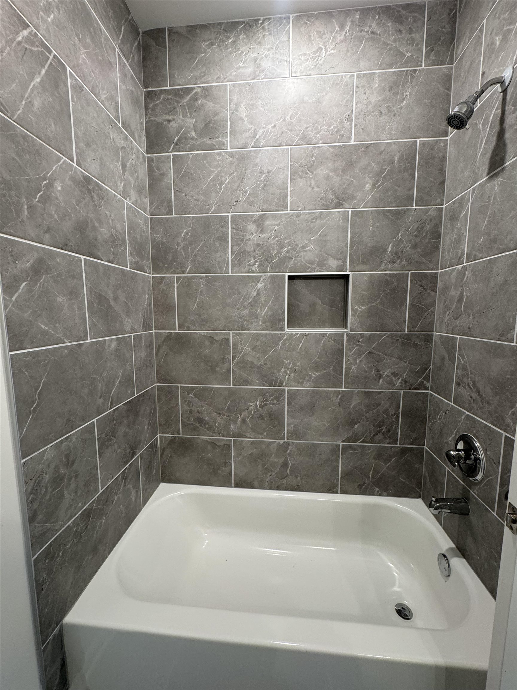 12370 Main St Property Photo 20