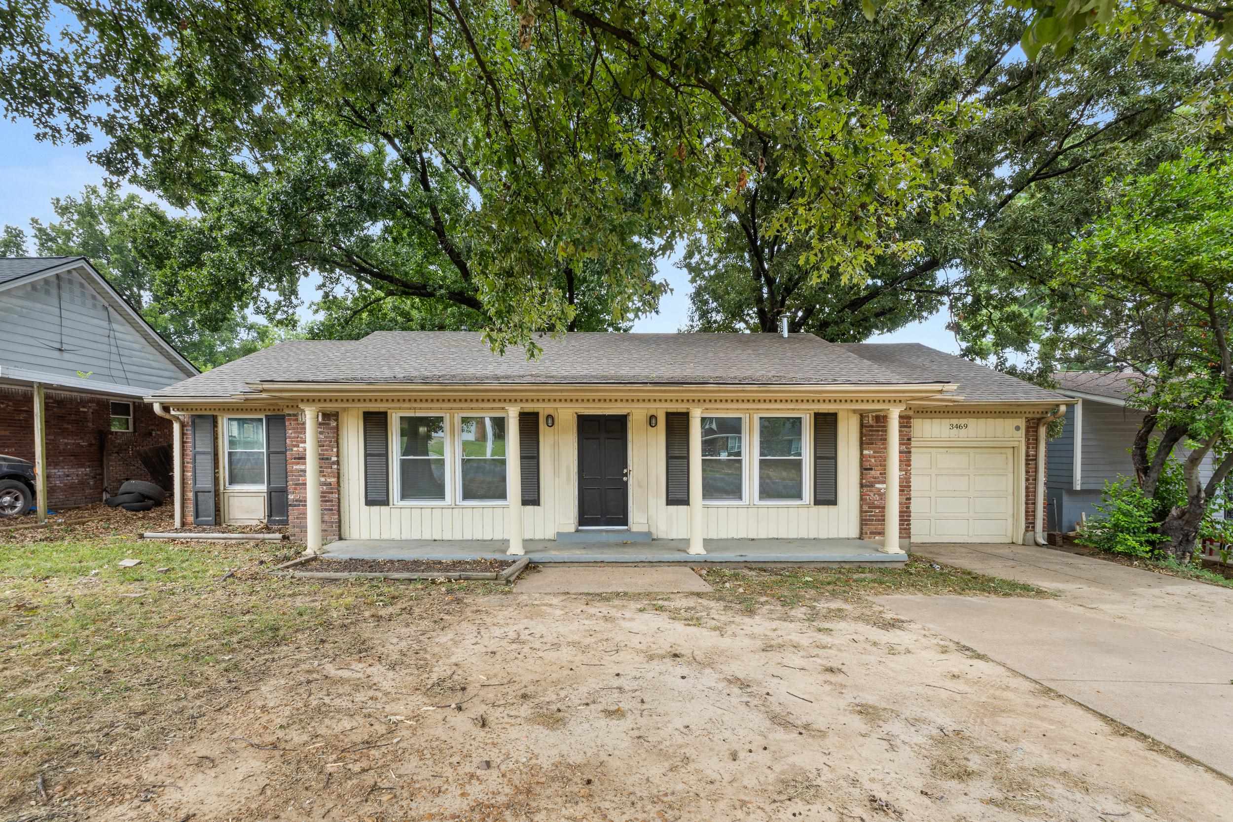 3469 S PERKINS RD Property Photo 1