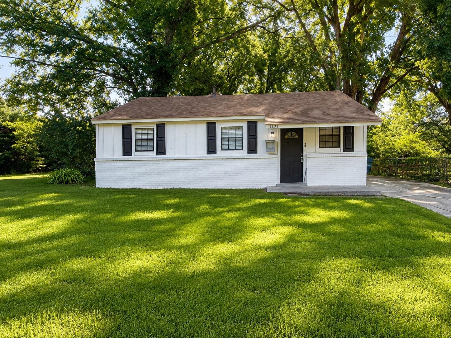 1654 ELY ST Property Photo 1
