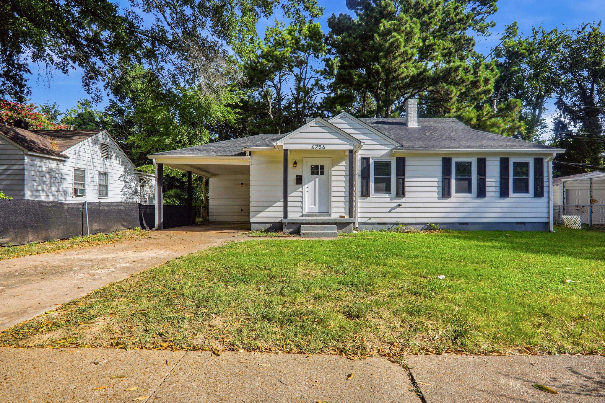 4254 Eastern Cv Property Photo 1