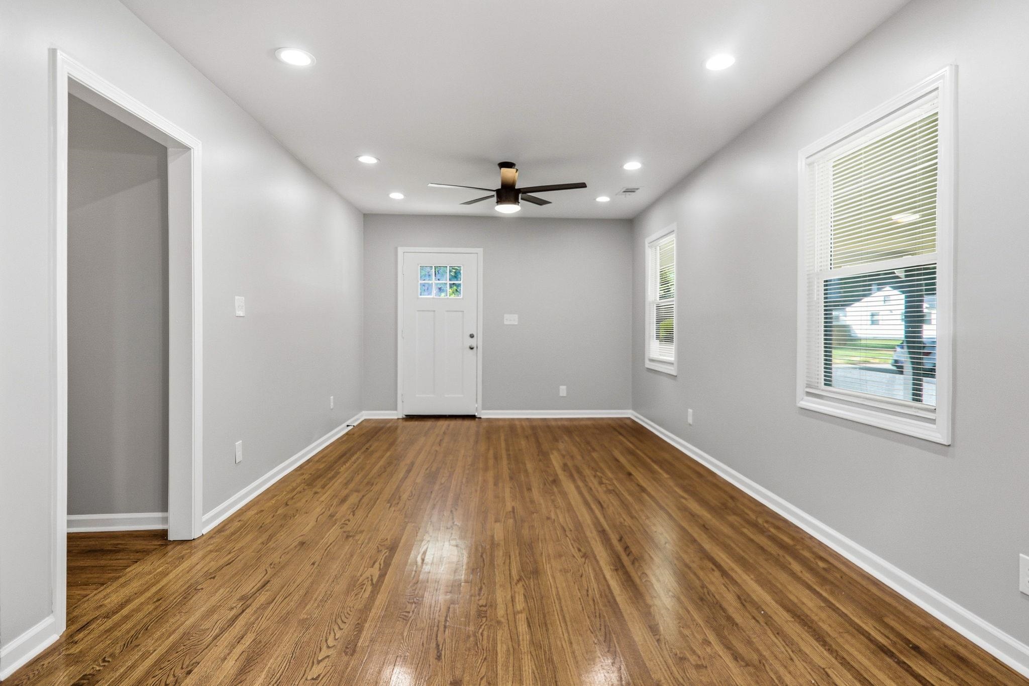 4254 Eastern Cv Property Photo 4