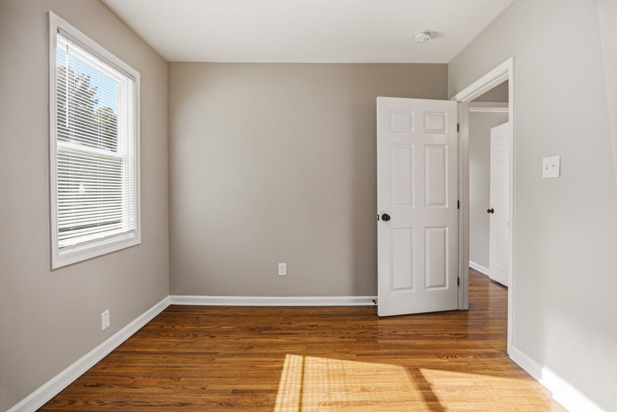 4254 Eastern Cv Property Photo 18