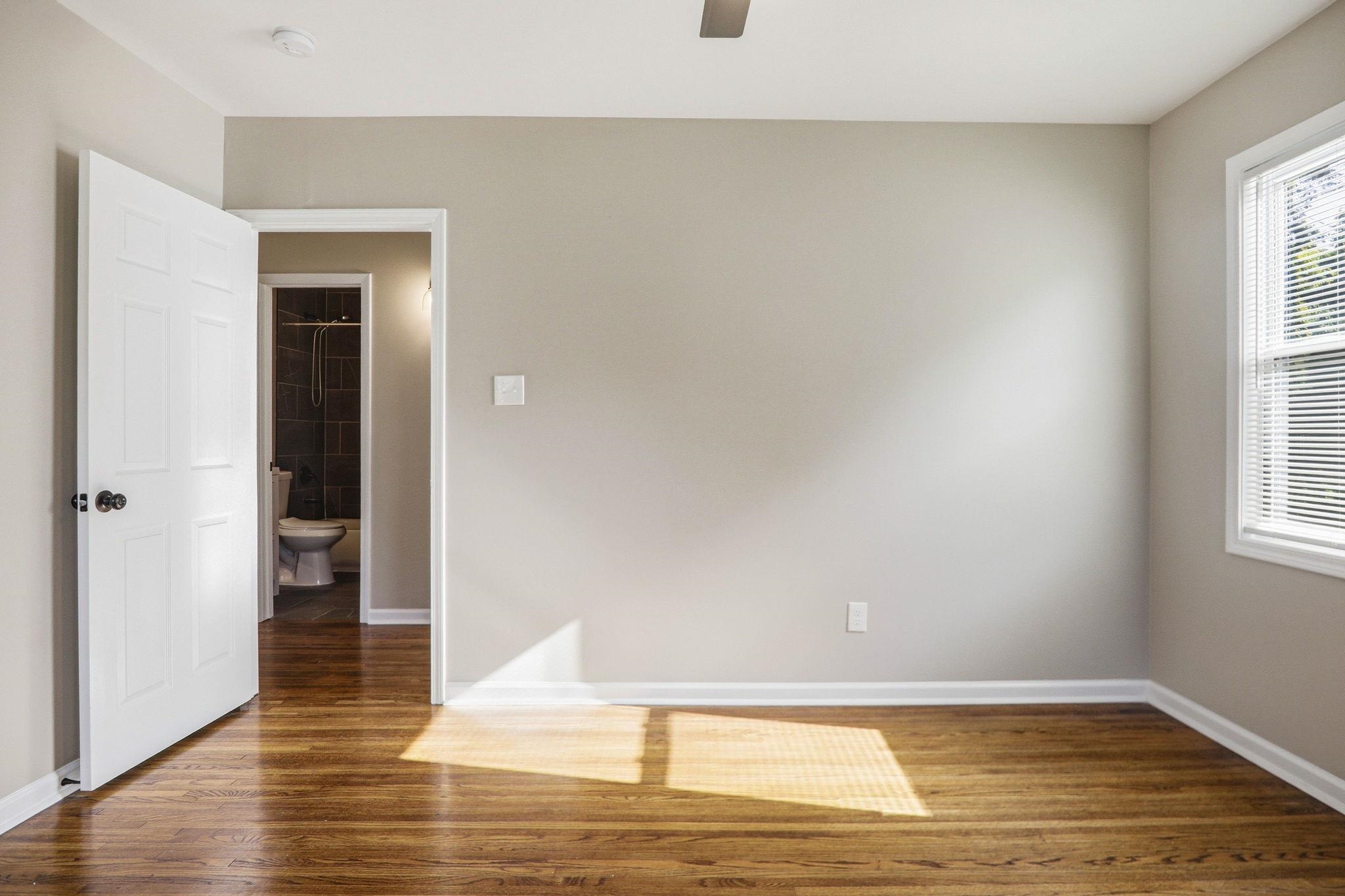 4254 Eastern Cv Property Photo 22