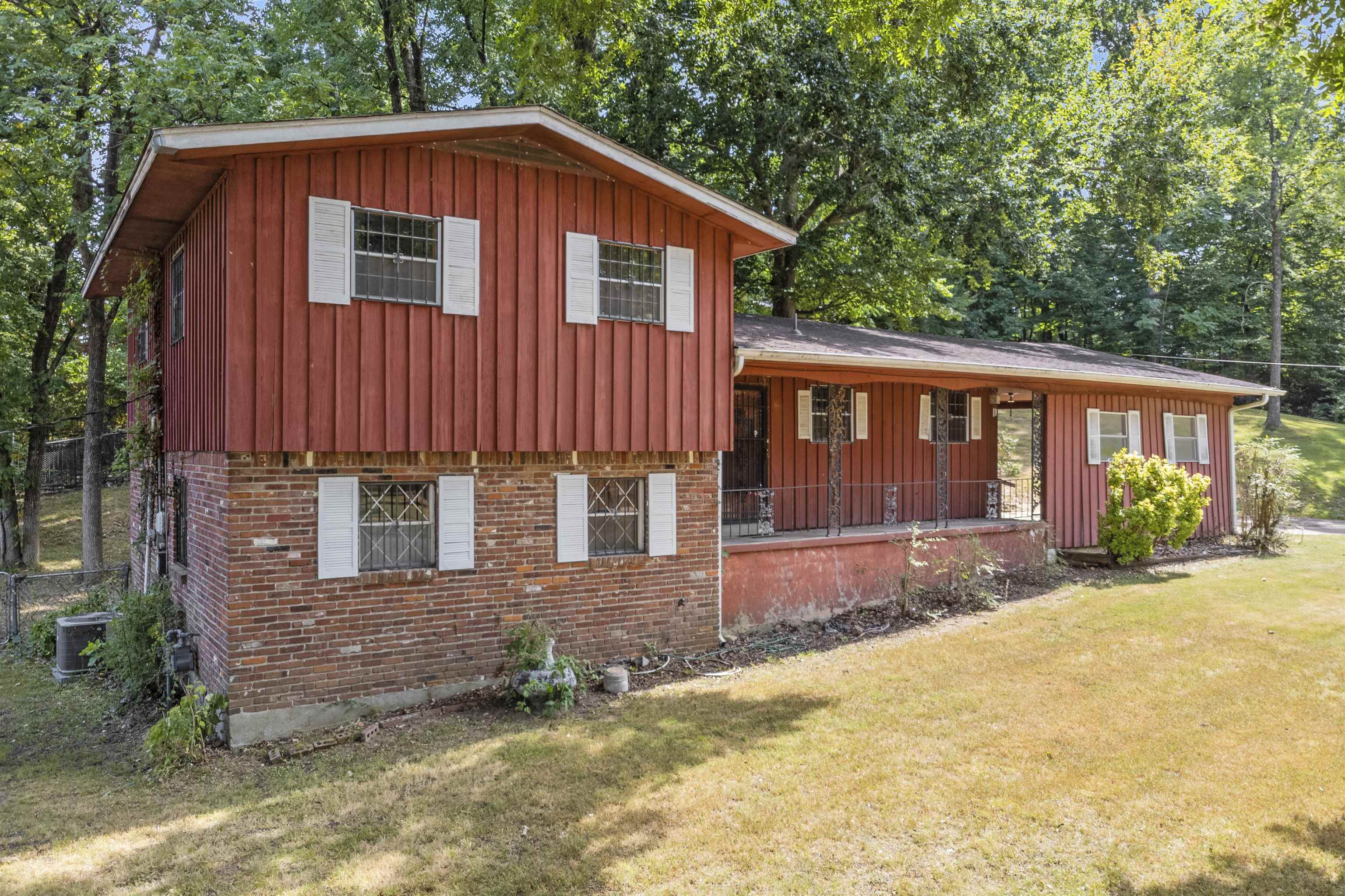 2563 Capewood Dr Property Photo 1