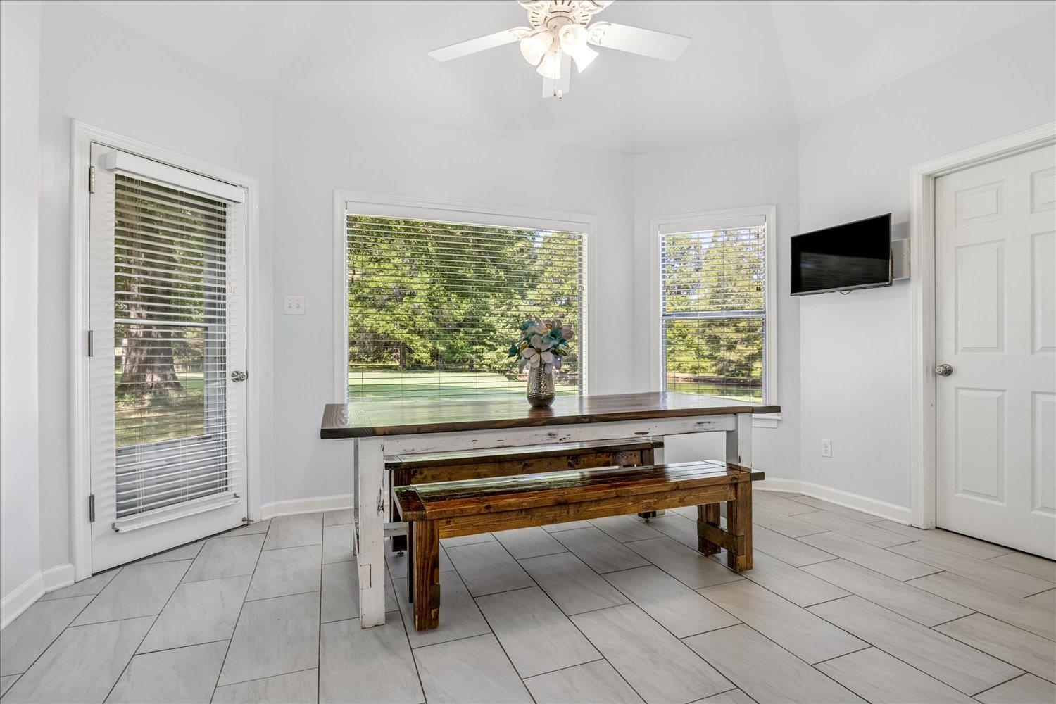 5061 Eagles Nest Rd Property Photo 14