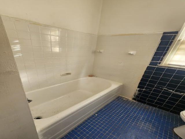 1029 Stonewall St Property Photo 17