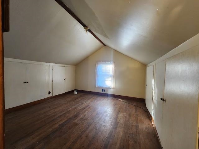 1029 Stonewall St Property Photo 22