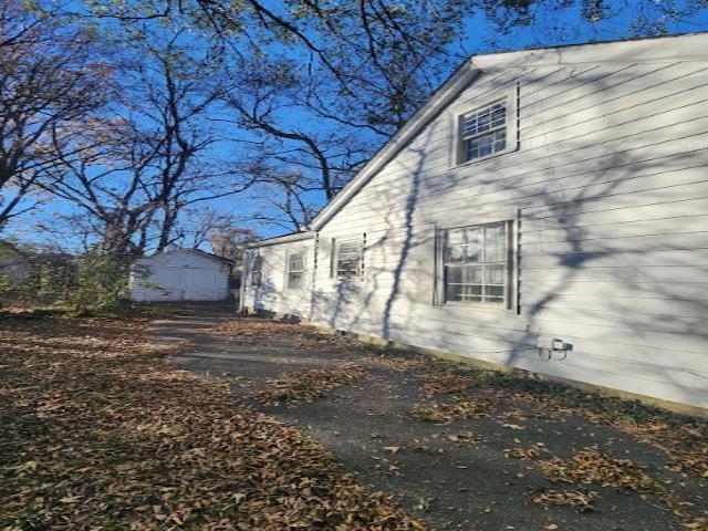1029 Stonewall St Property Photo 25